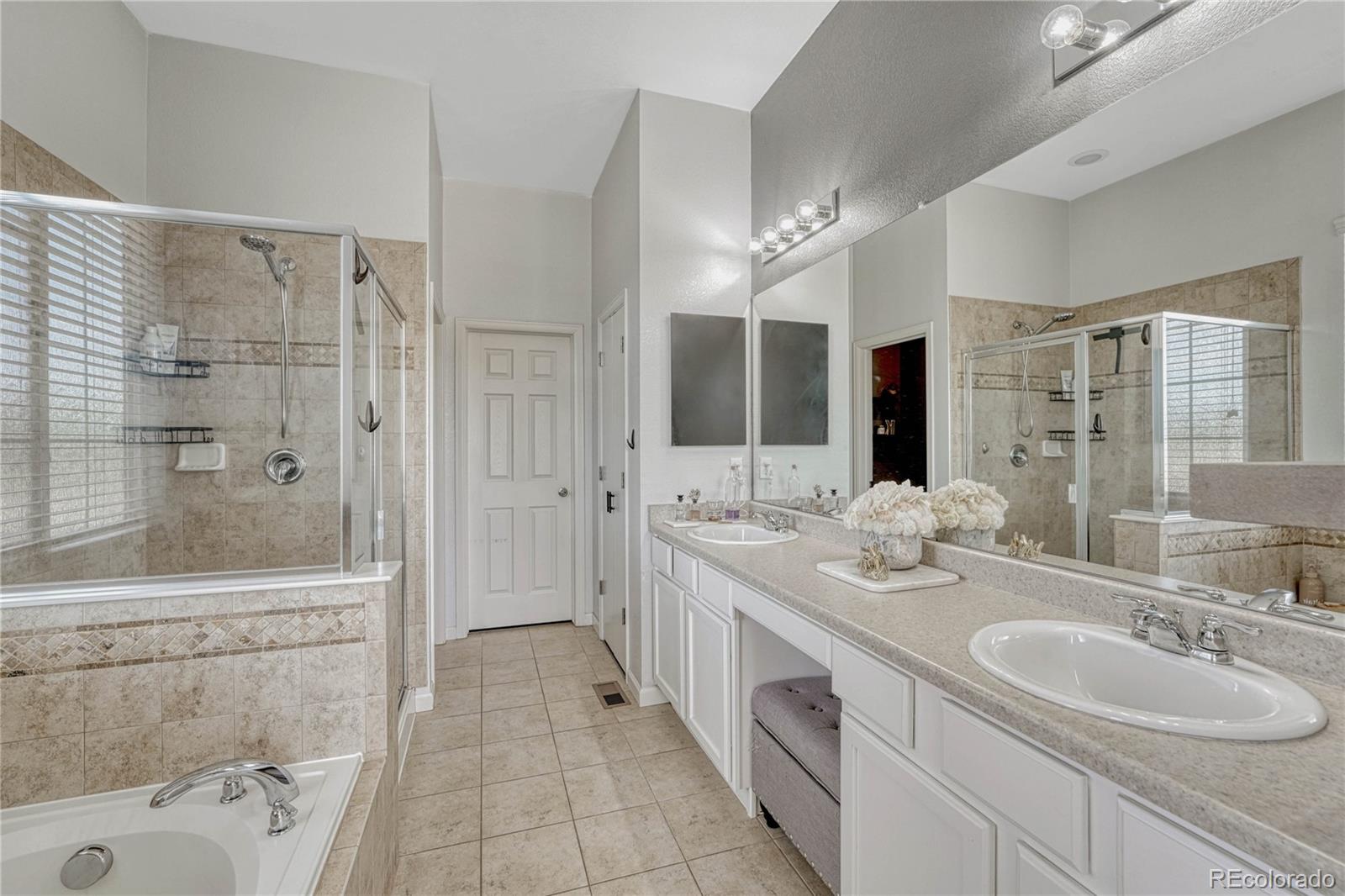 MLS Image #16 for 7848 s joplin court,englewood, Colorado