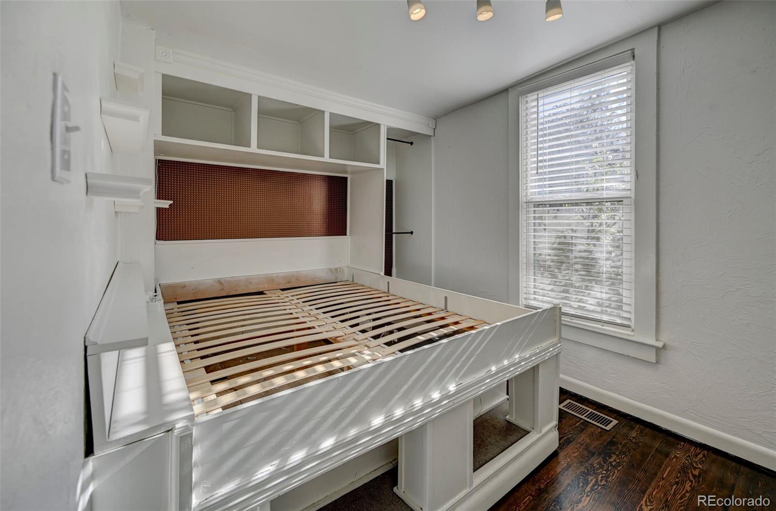 MLS Image #14 for 235 e cornell avenue,englewood, Colorado
