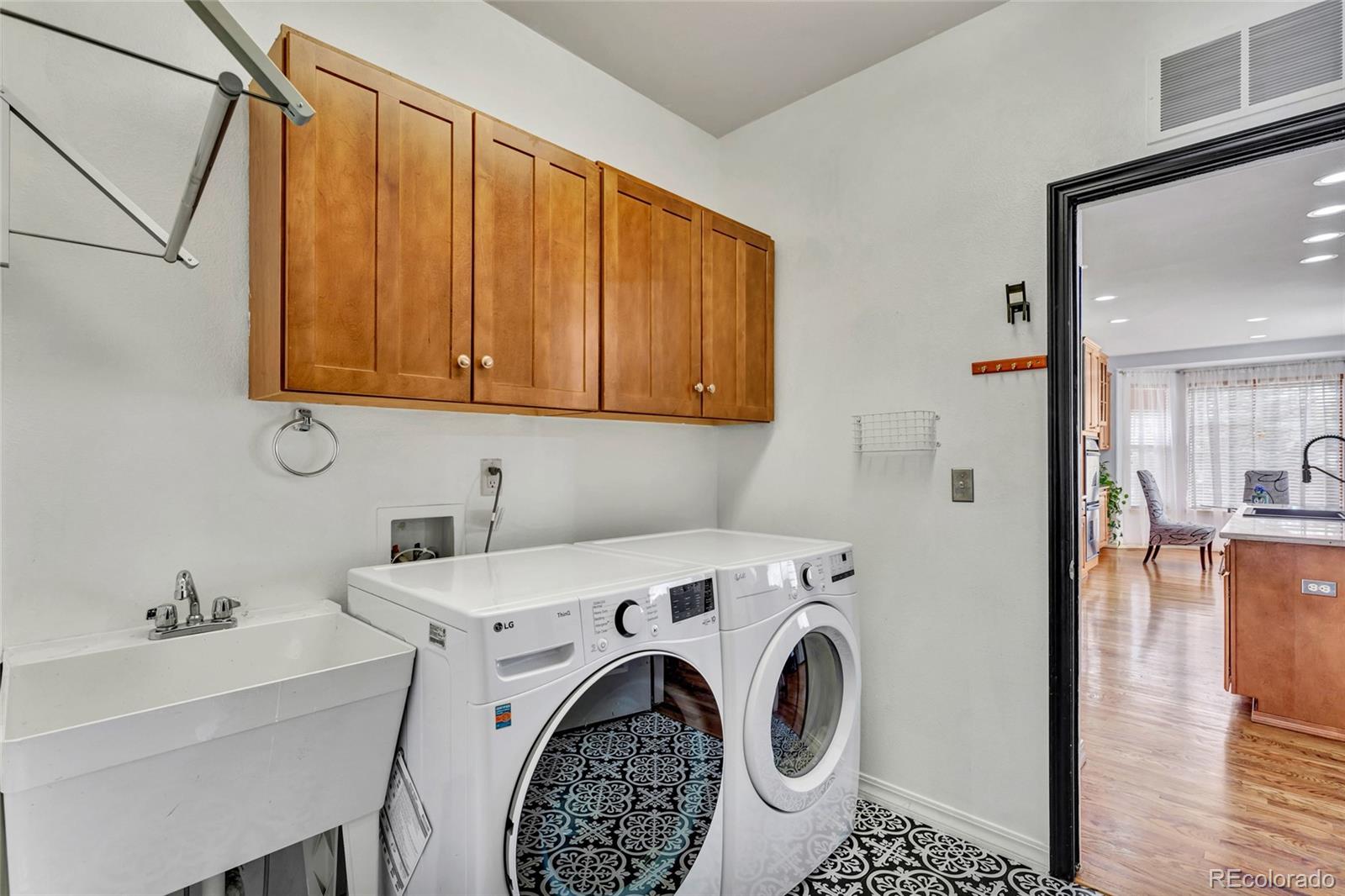 MLS Image #18 for 2998  wild cherry lane,colorado springs, Colorado