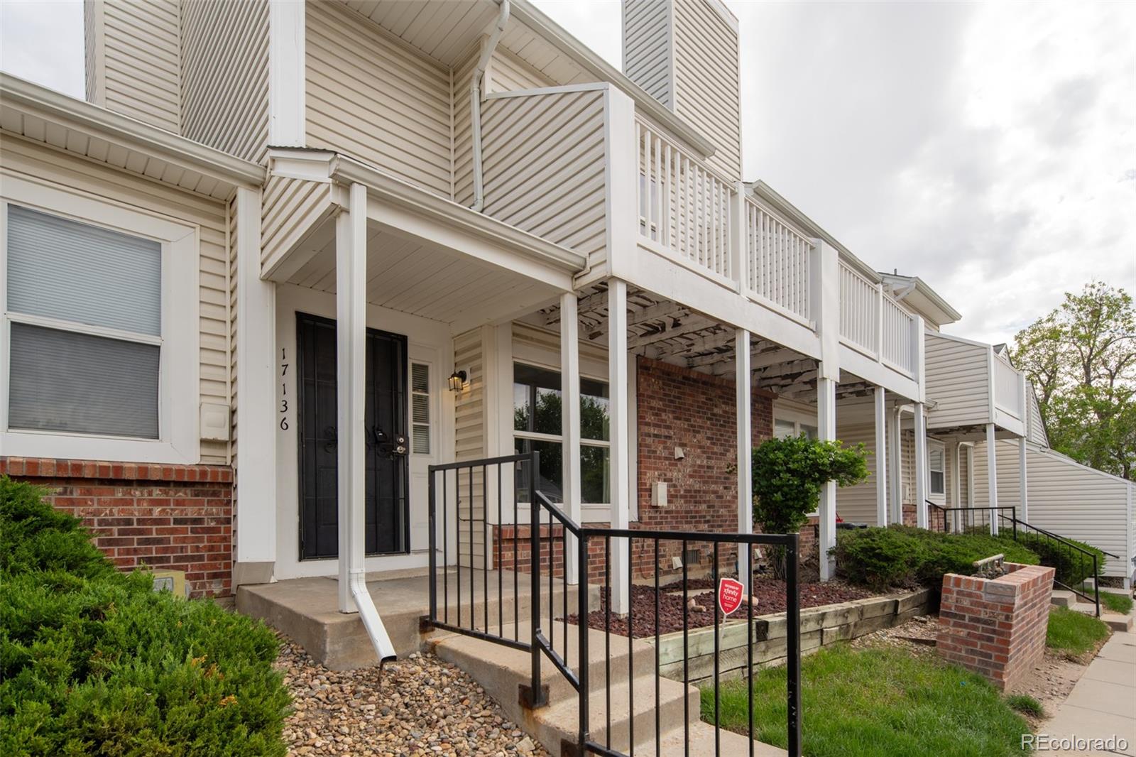 MLS Image #3 for 17136 e tennessee drive ,aurora, Colorado