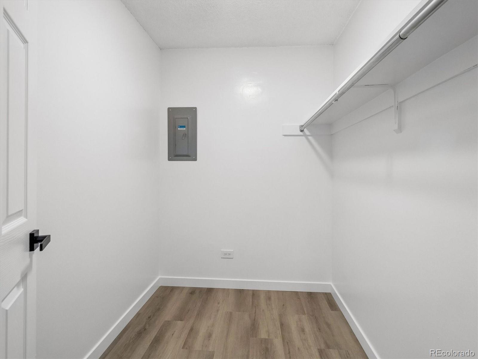 MLS Image #17 for 635 s alton way,denver, Colorado