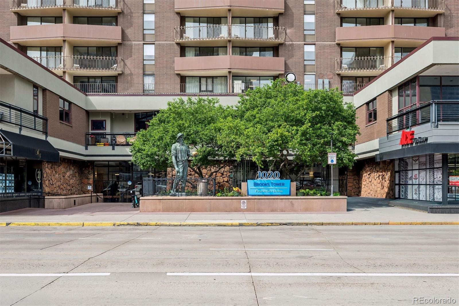 MLS Image #15 for 1020  15th street,denver, Colorado