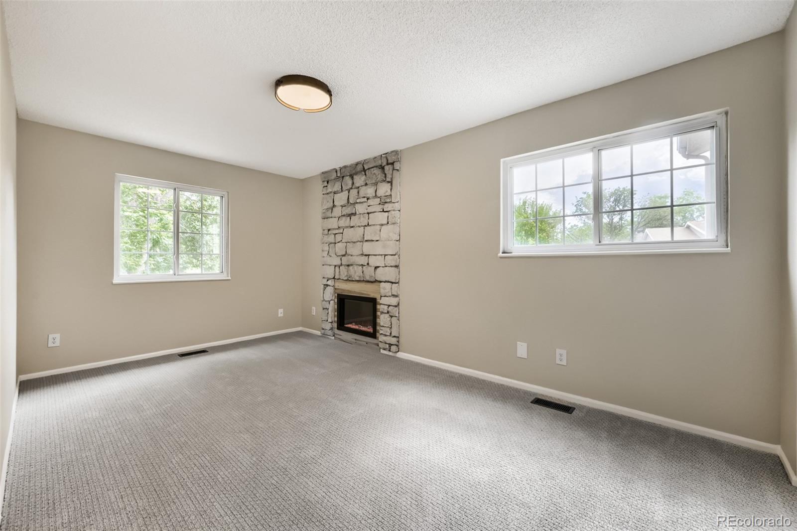 MLS Image #10 for 8462  everett way,arvada, Colorado