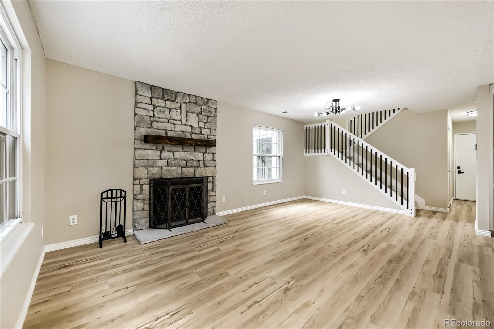 MLS Image #7 for 8462  everett way,arvada, Colorado