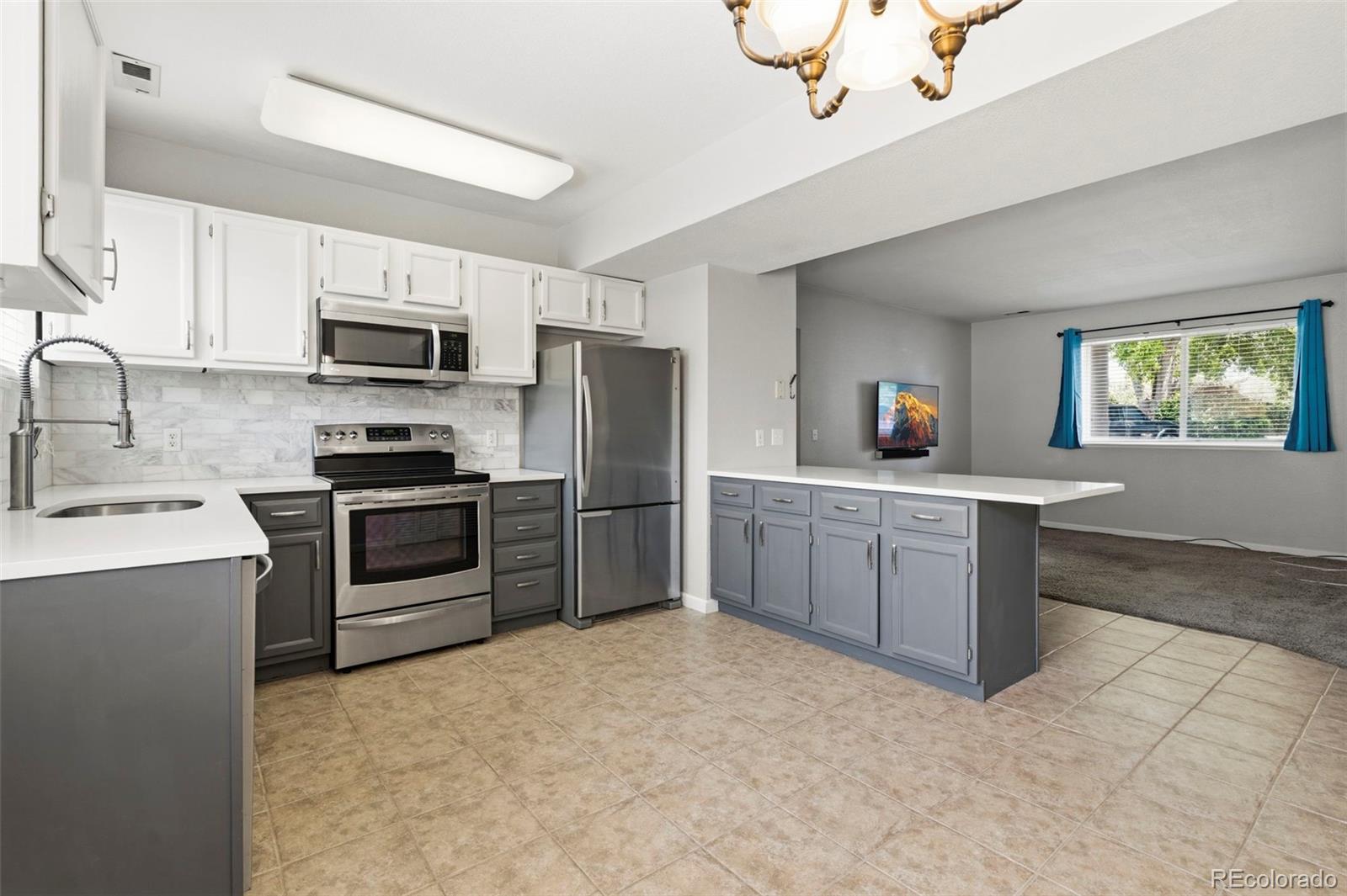 MLS Image #11 for 8477 s reed street 2-101,littleton, Colorado