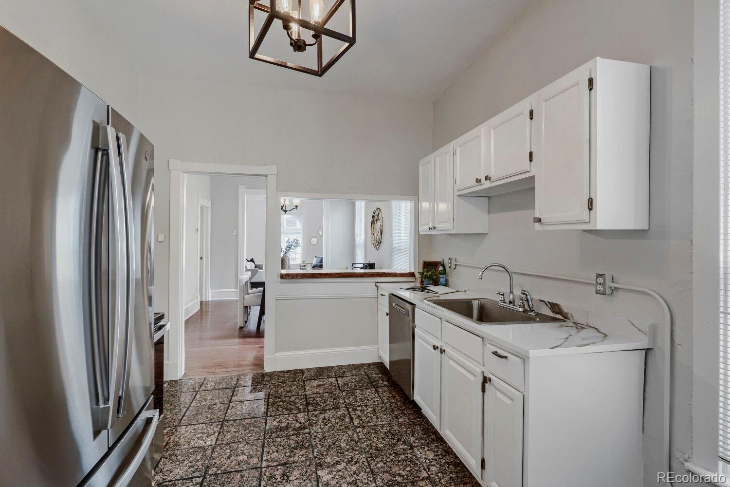 MLS Image #10 for 2622 n downing street,denver, Colorado