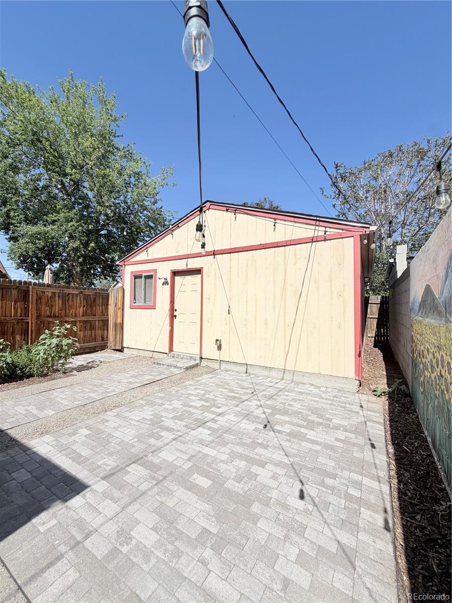 MLS Image #30 for 2622 n downing street,denver, Colorado