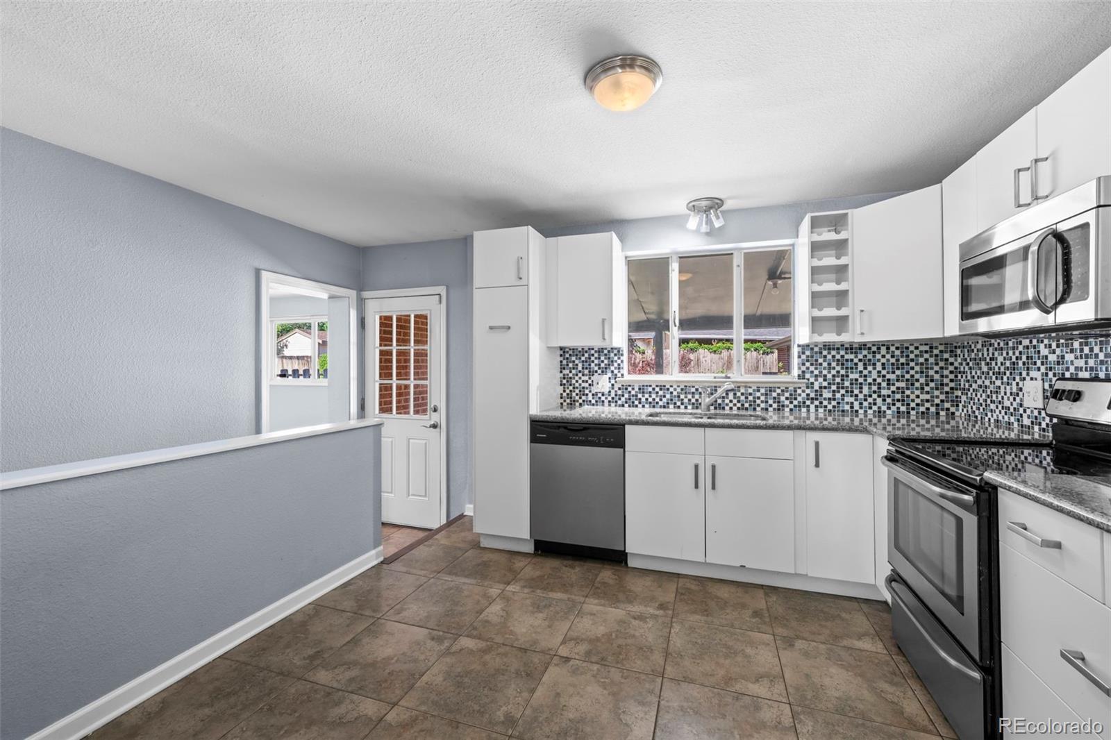MLS Image #13 for 1361 s tejon street,denver, Colorado