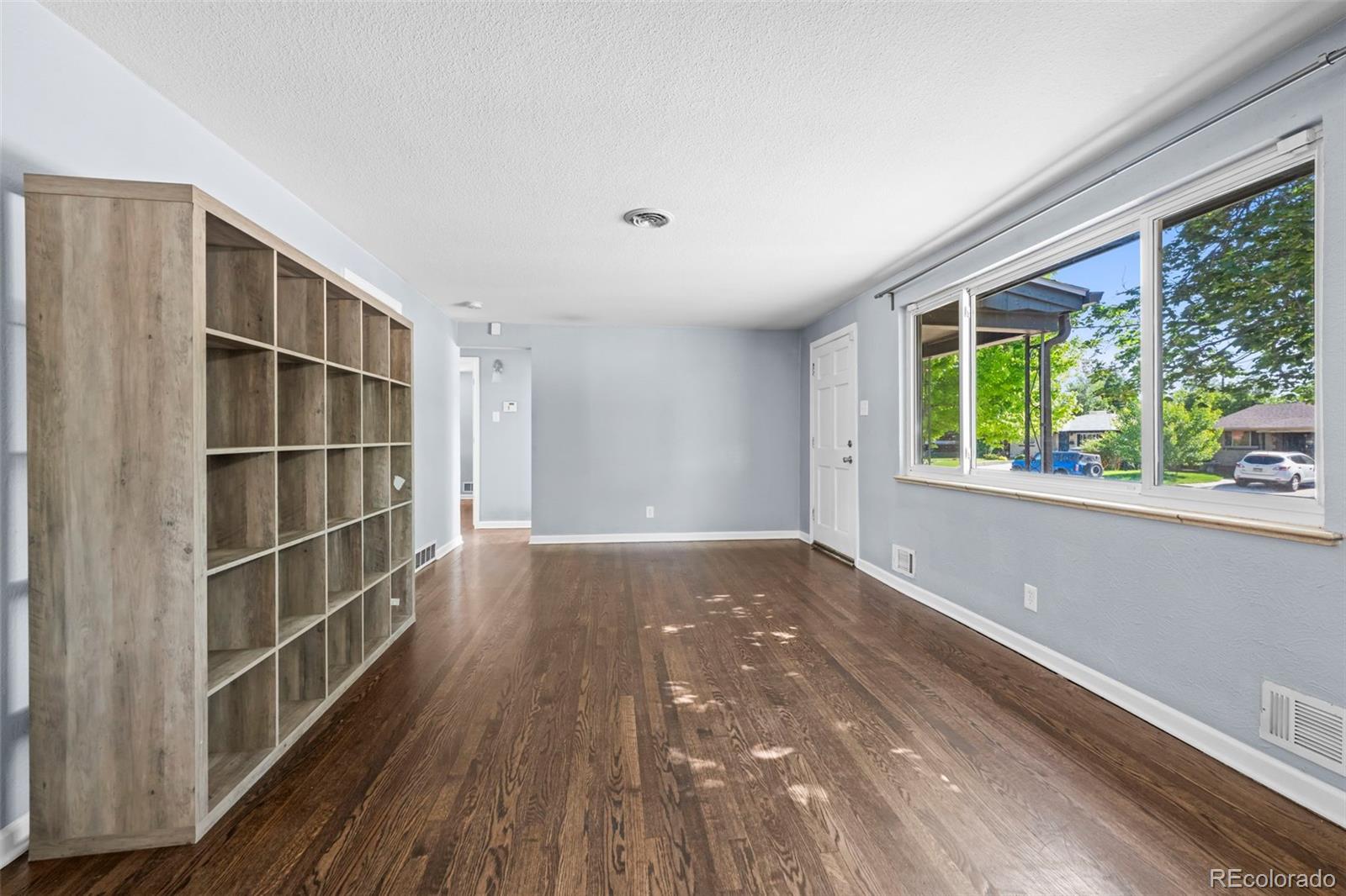 MLS Image #5 for 1361 s tejon street,denver, Colorado