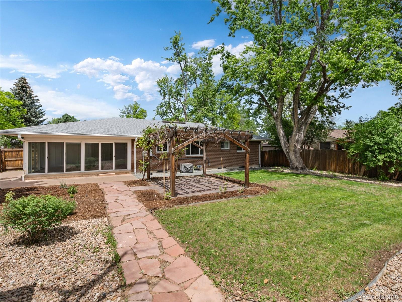 MLS Image #37 for 6562 e cornell avenue,denver, Colorado
