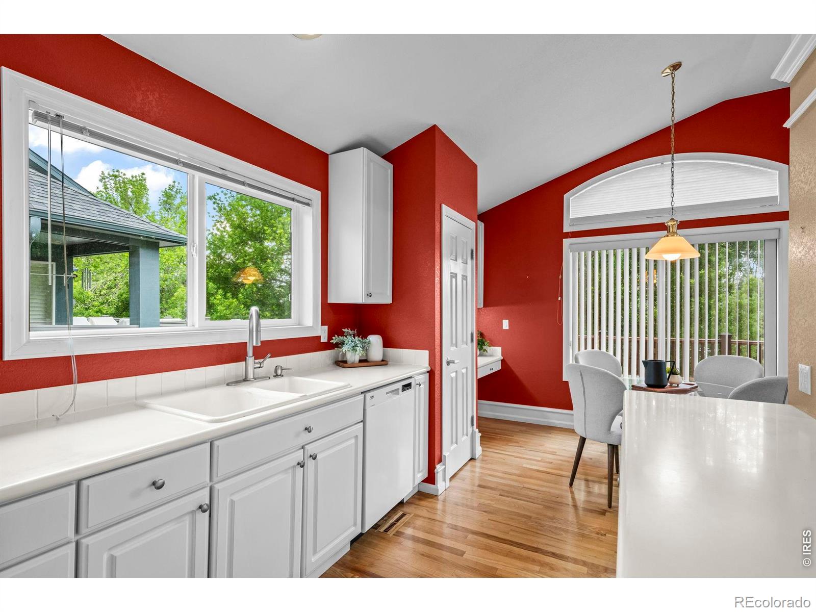 MLS Image #14 for 329  wisteria way,lafayette, Colorado