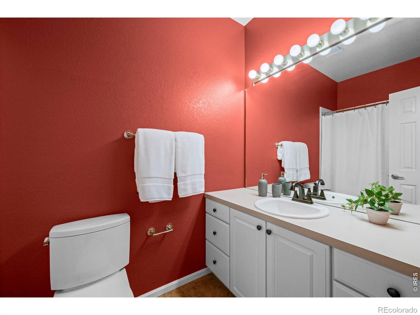 MLS Image #29 for 329  wisteria way,lafayette, Colorado
