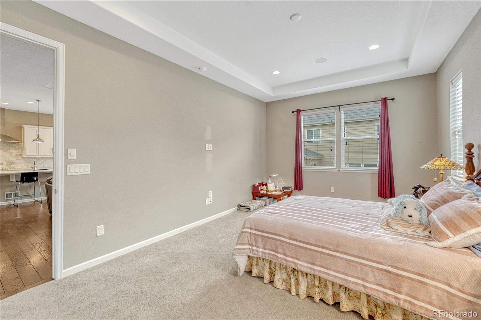 MLS Image #19 for 681 e dry creek circle,littleton, Colorado