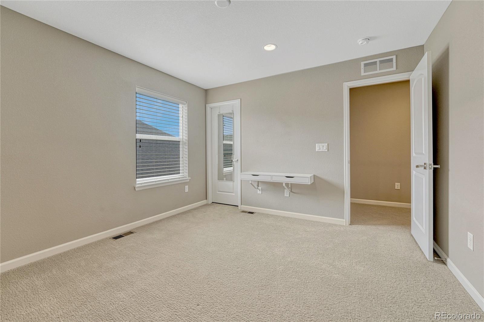 MLS Image #30 for 681 e dry creek circle,littleton, Colorado