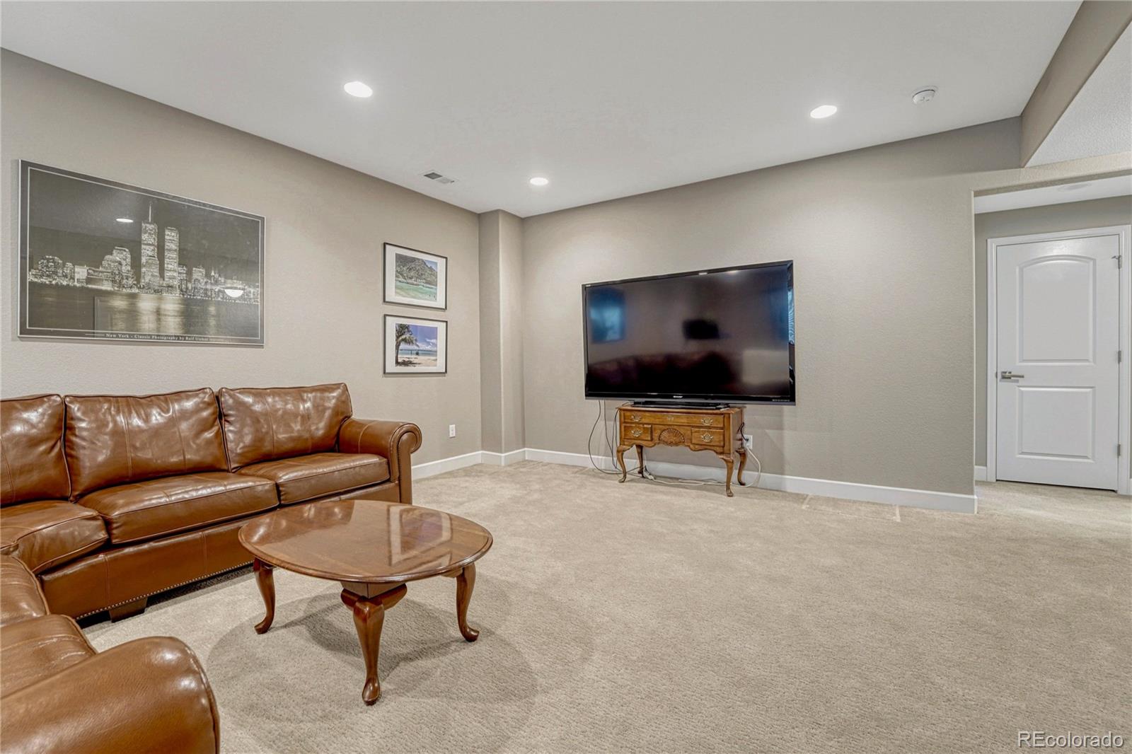 MLS Image #33 for 681 e dry creek circle,littleton, Colorado
