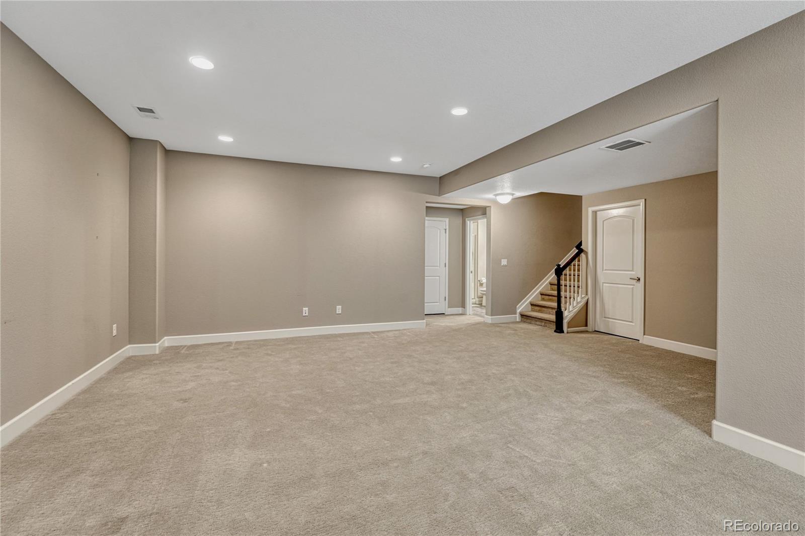 MLS Image #42 for 681 e dry creek circle,littleton, Colorado