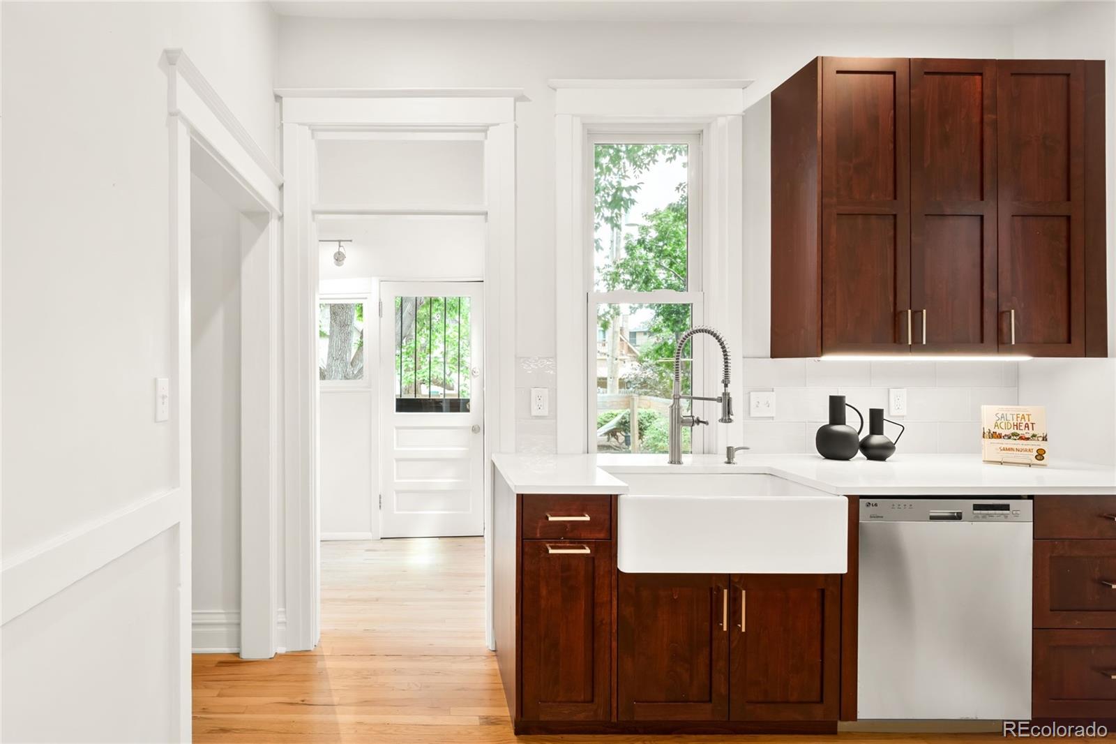 MLS Image #10 for 4036  wyandot street,denver, Colorado