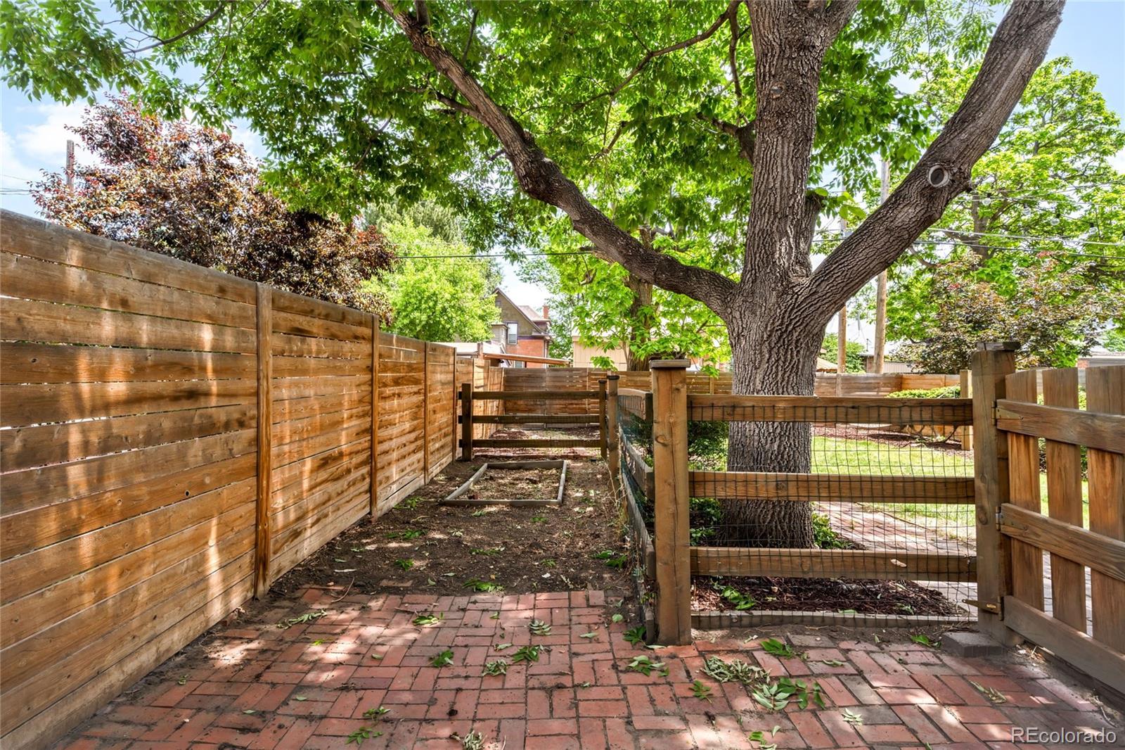 MLS Image #33 for 4036  wyandot street,denver, Colorado