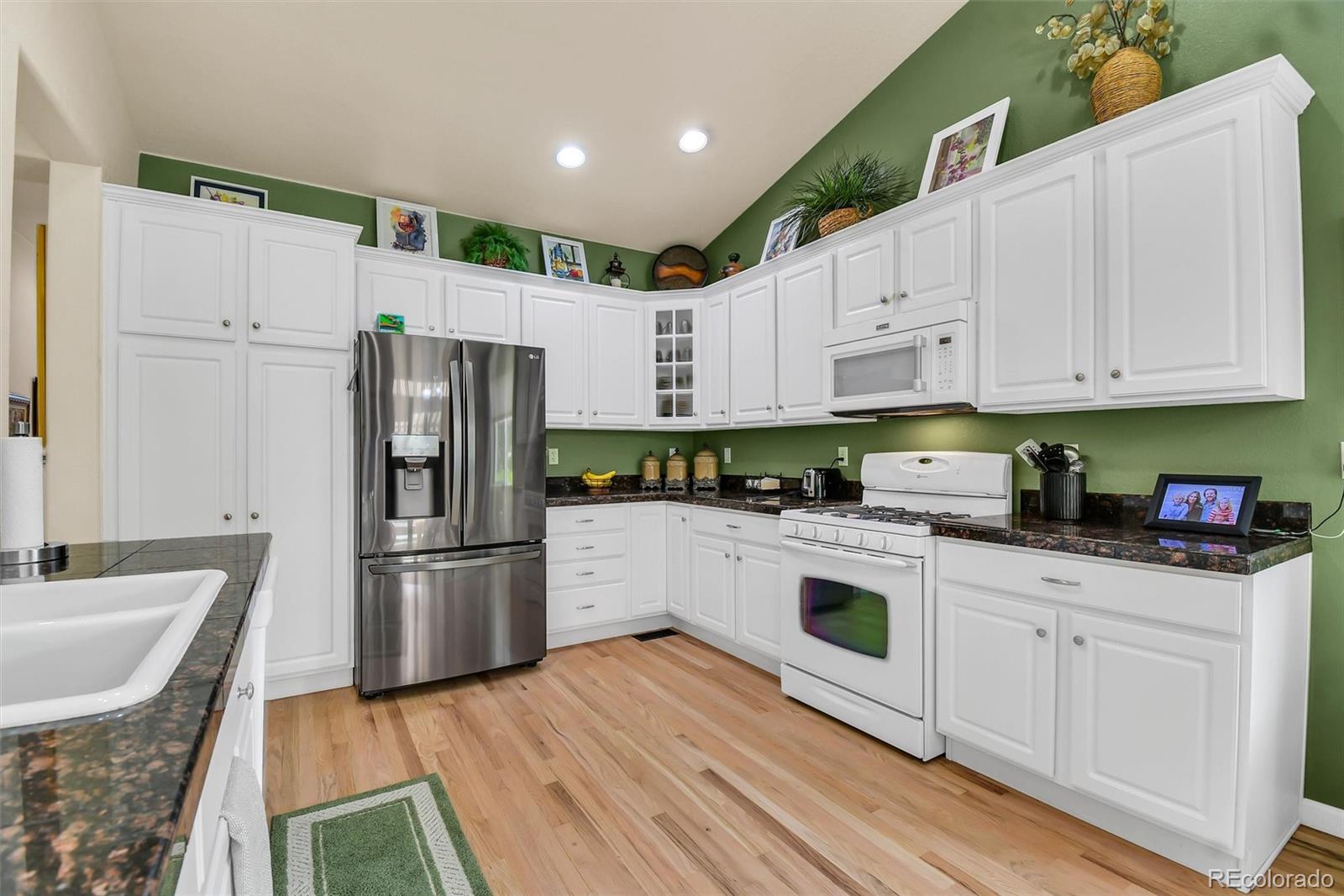 MLS Image #11 for 12612  james circle,broomfield, Colorado