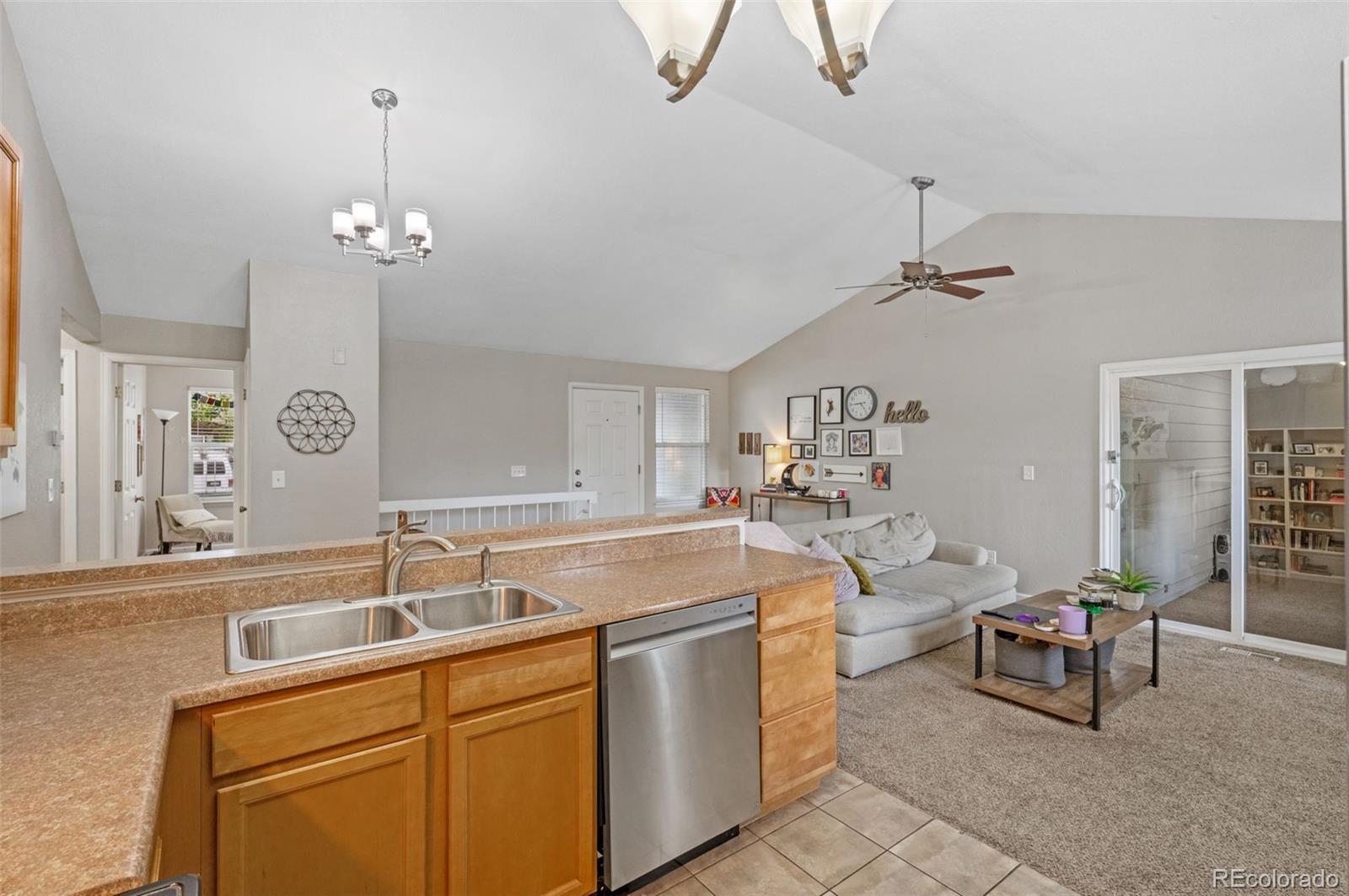 MLS Image #10 for 4432  elkhart street,denver, Colorado