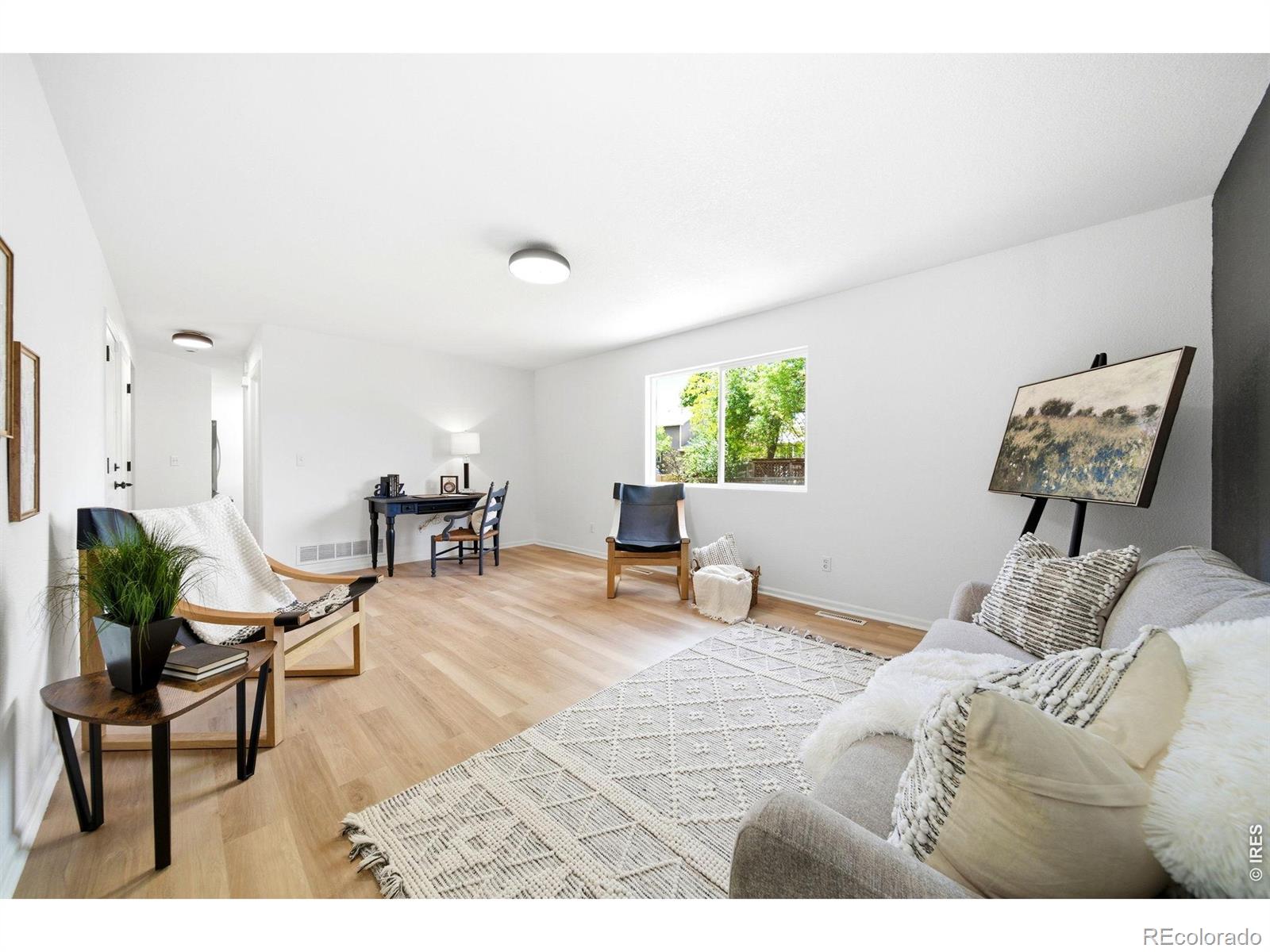 MLS Image #14 for 526  suntrail drive,loveland, Colorado