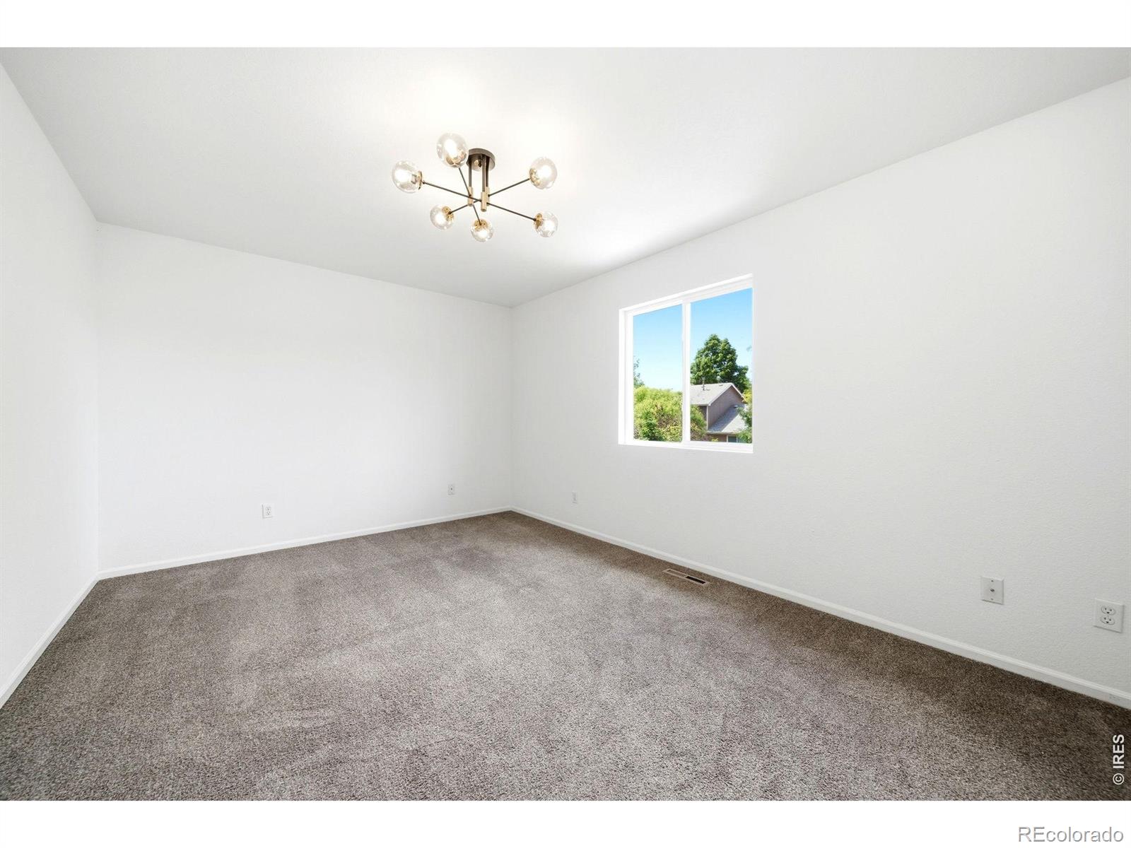 MLS Image #17 for 526  suntrail drive,loveland, Colorado