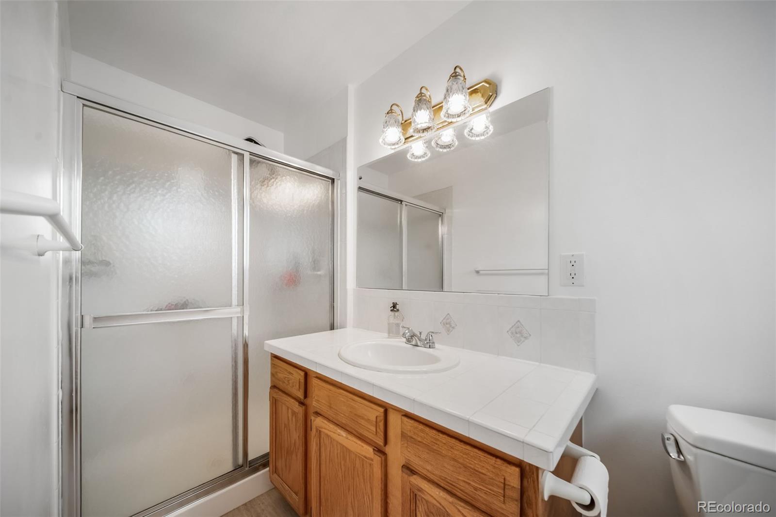 MLS Image #15 for 8070  greenwood court,denver, Colorado