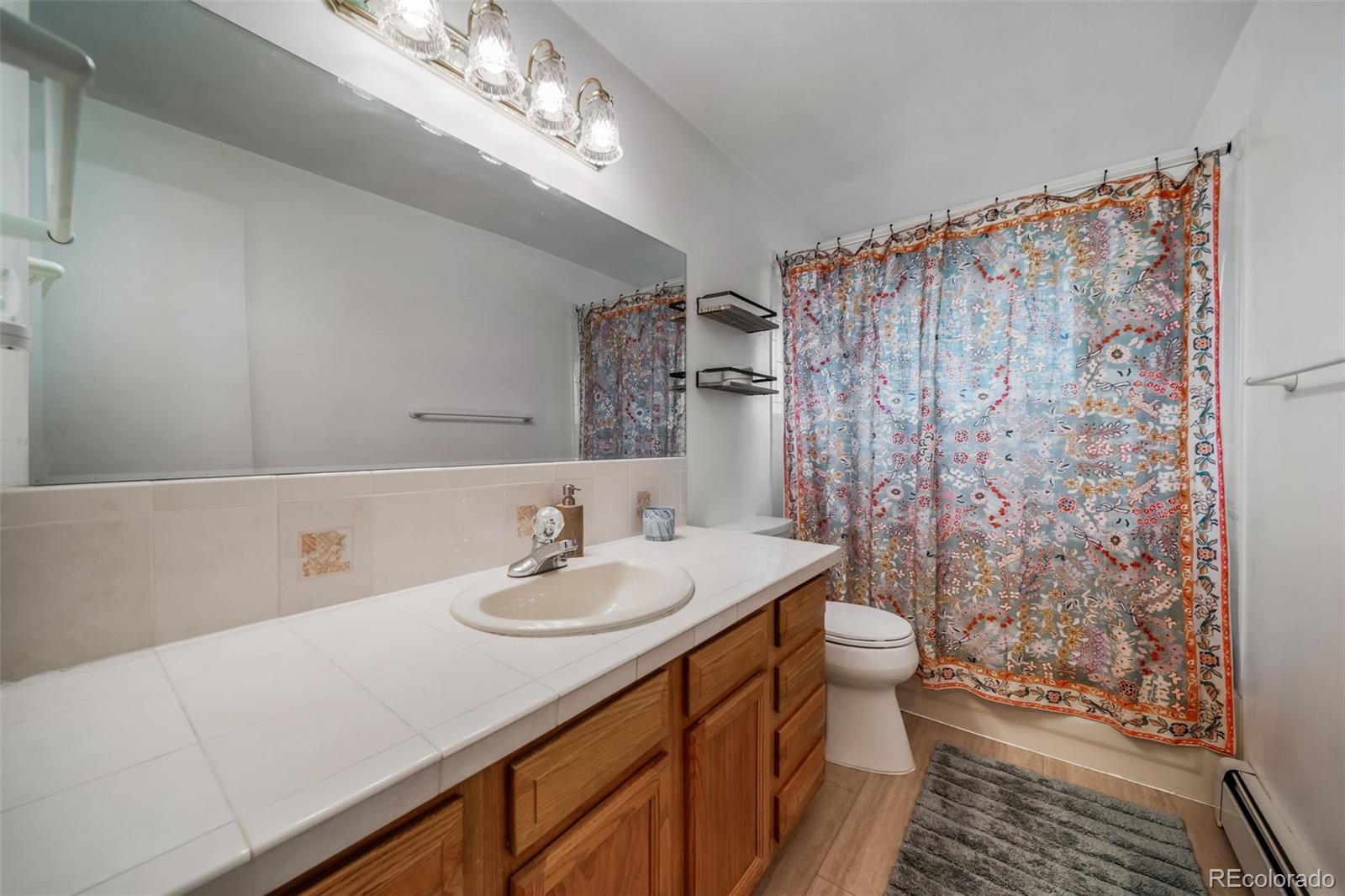 MLS Image #19 for 8070  greenwood court,denver, Colorado