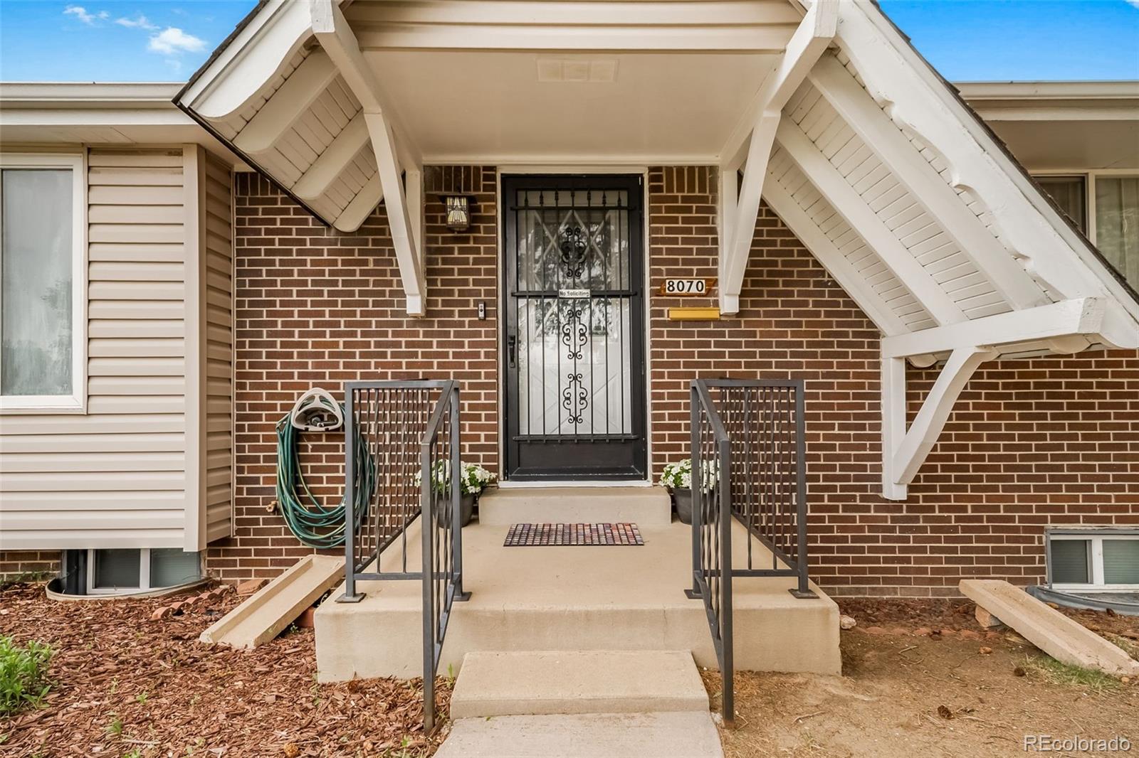 MLS Image #2 for 8070  greenwood court,denver, Colorado