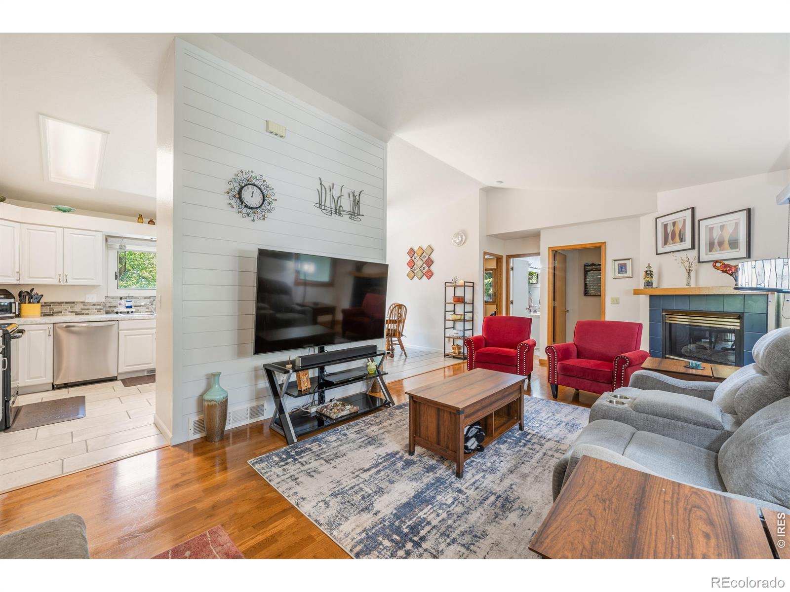 MLS Image #11 for 540  redwood circle,berthoud, Colorado