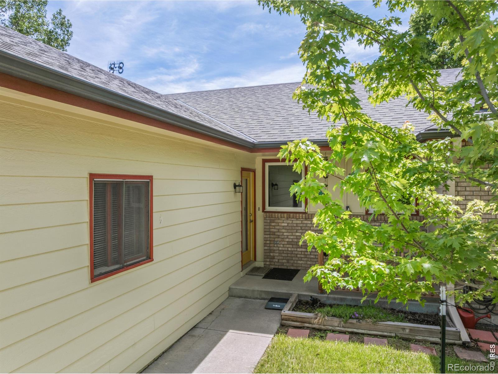 MLS Image #2 for 540  redwood circle,berthoud, Colorado
