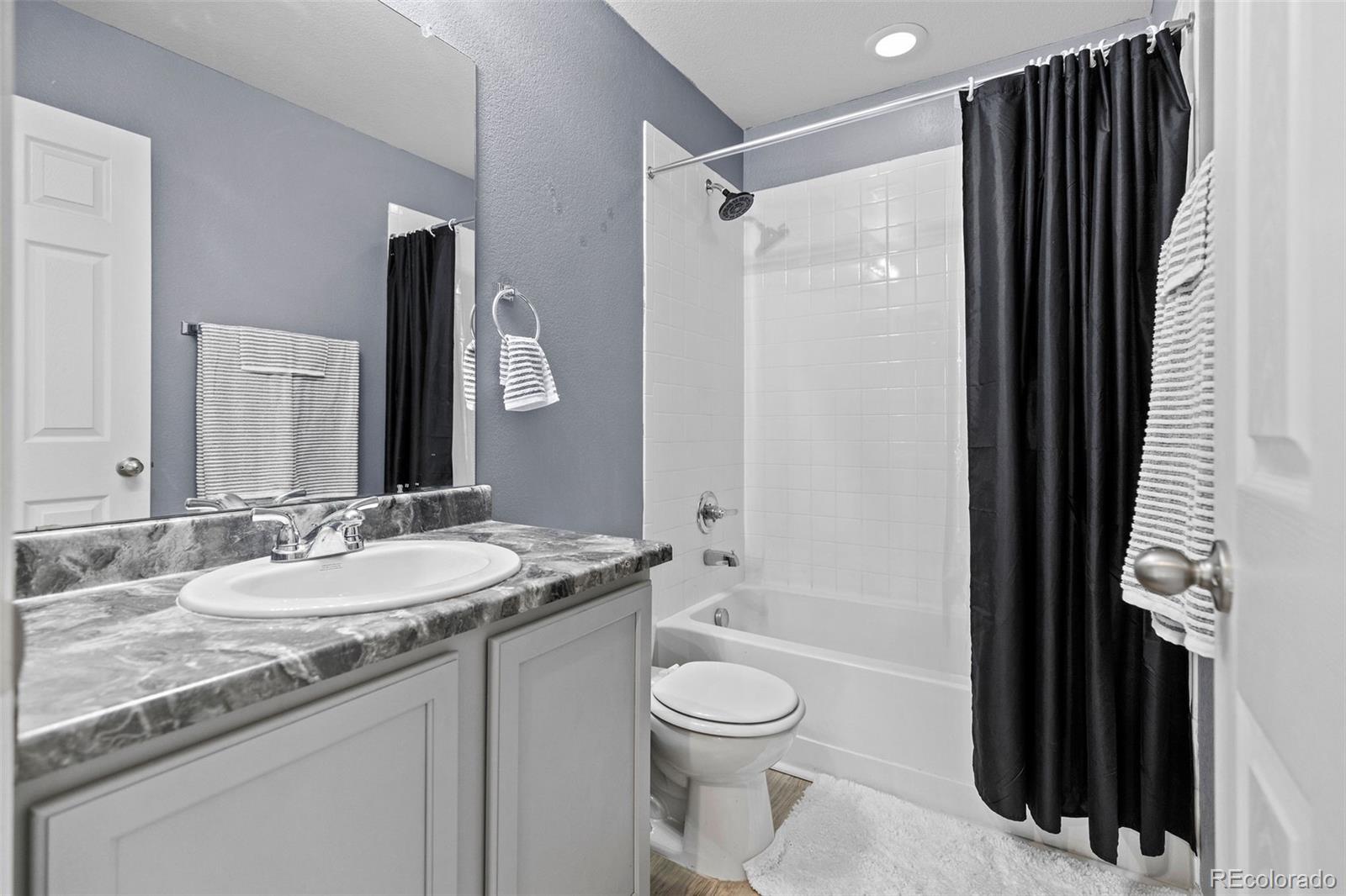 MLS Image #19 for 25585 e maple place,aurora, Colorado