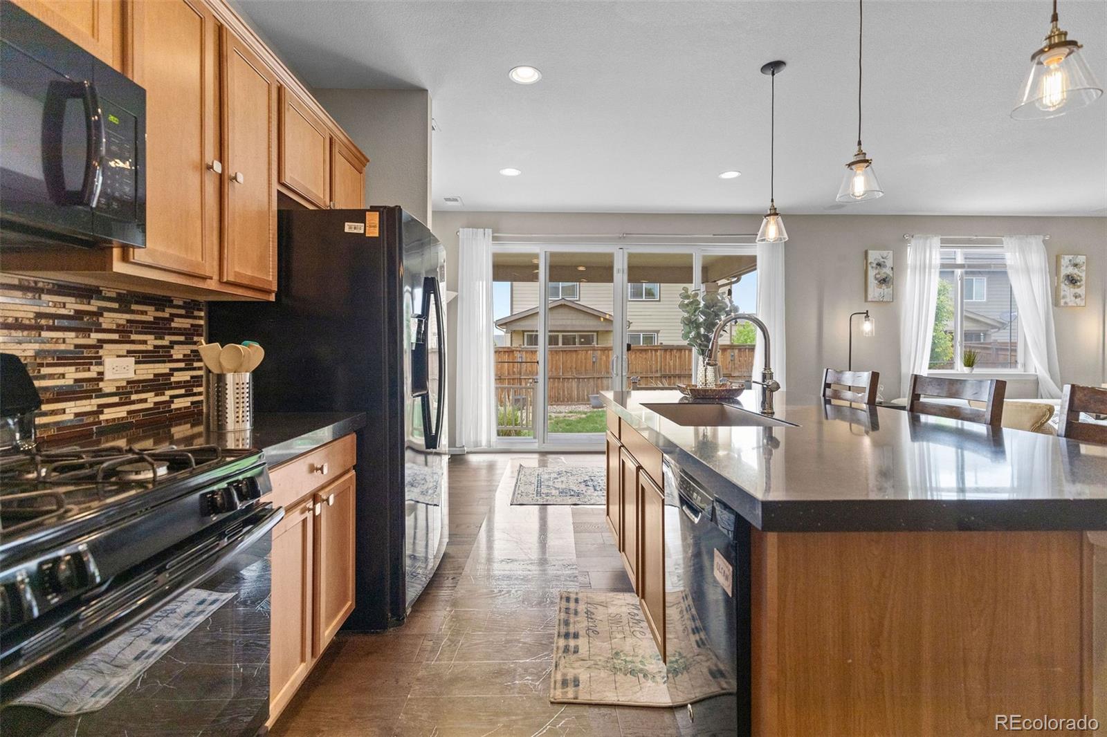 MLS Image #7 for 25585 e maple place,aurora, Colorado