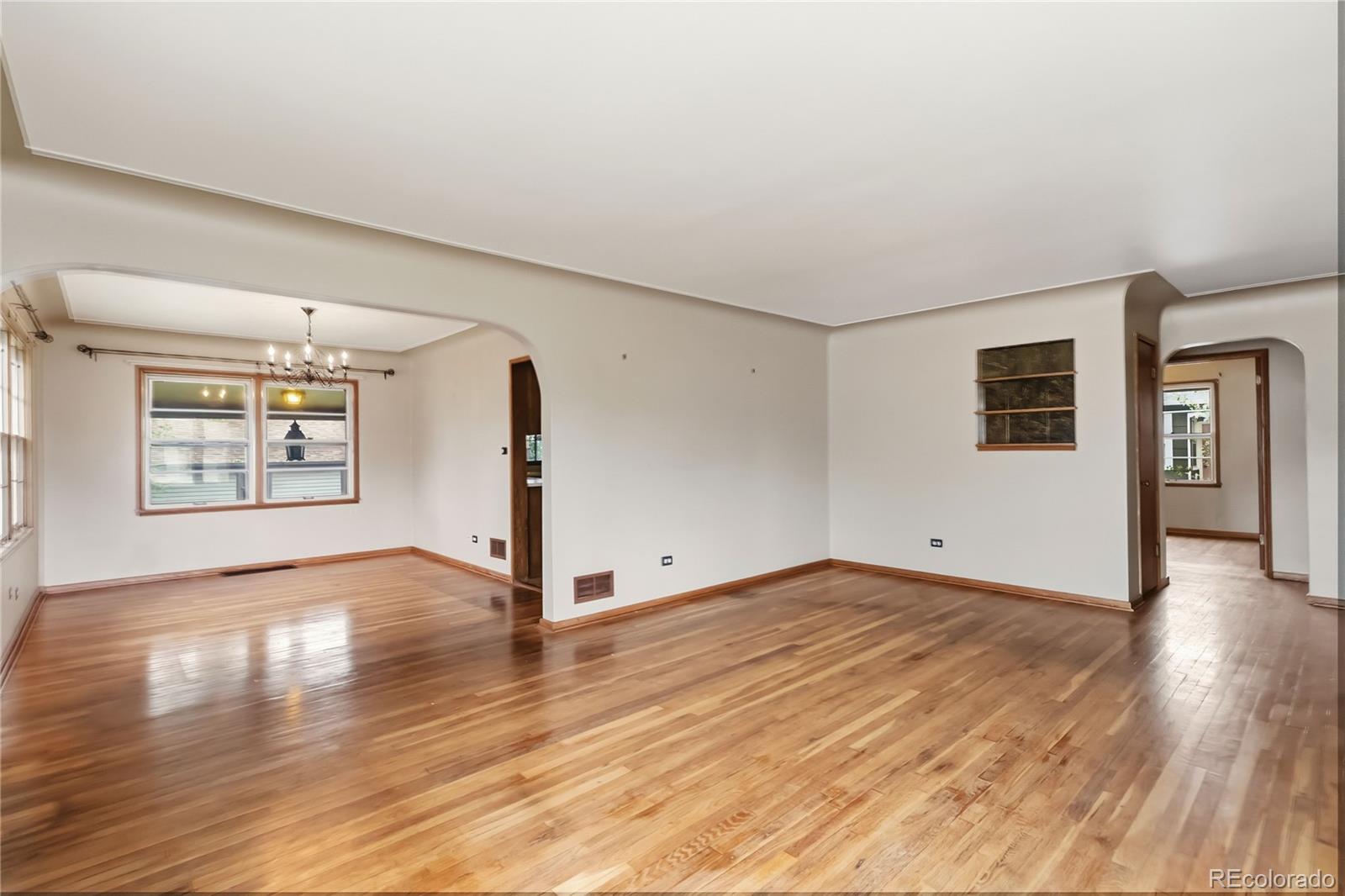MLS Image #2 for 3995 s pennsylvania street,englewood, Colorado