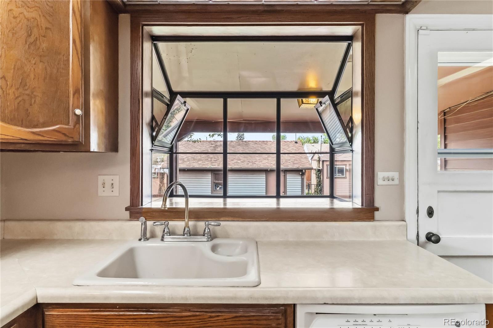 MLS Image #21 for 3995 s pennsylvania street,englewood, Colorado