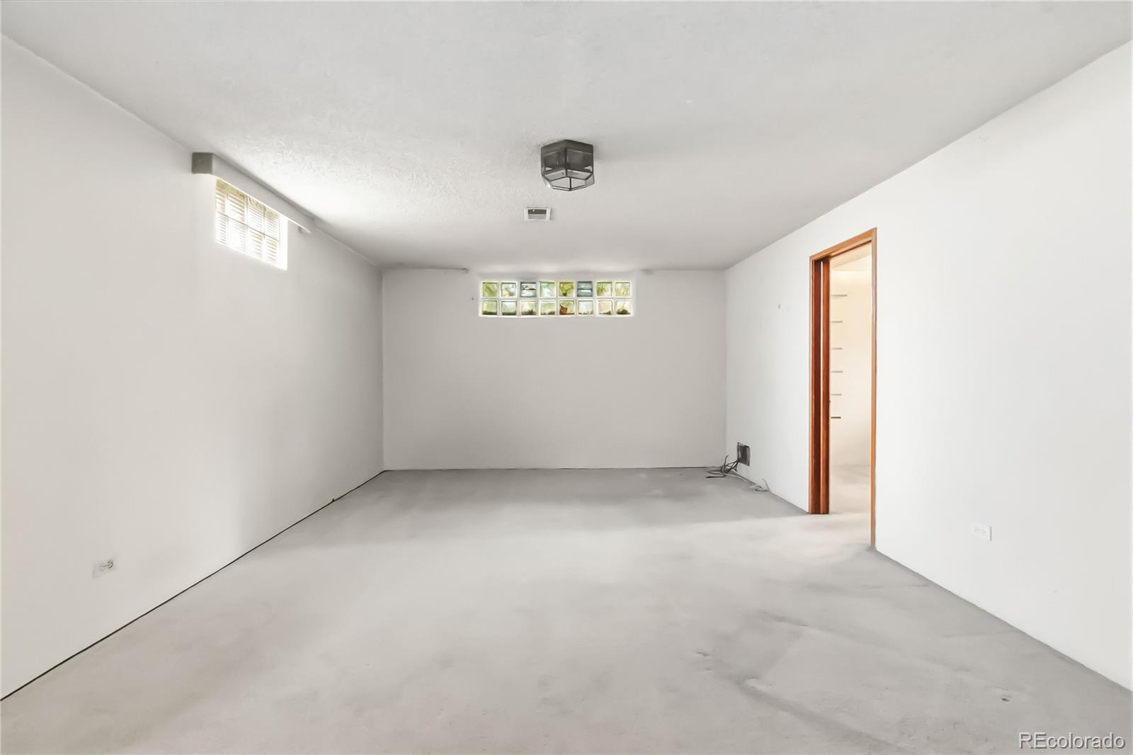 MLS Image #28 for 3995 s pennsylvania street,englewood, Colorado