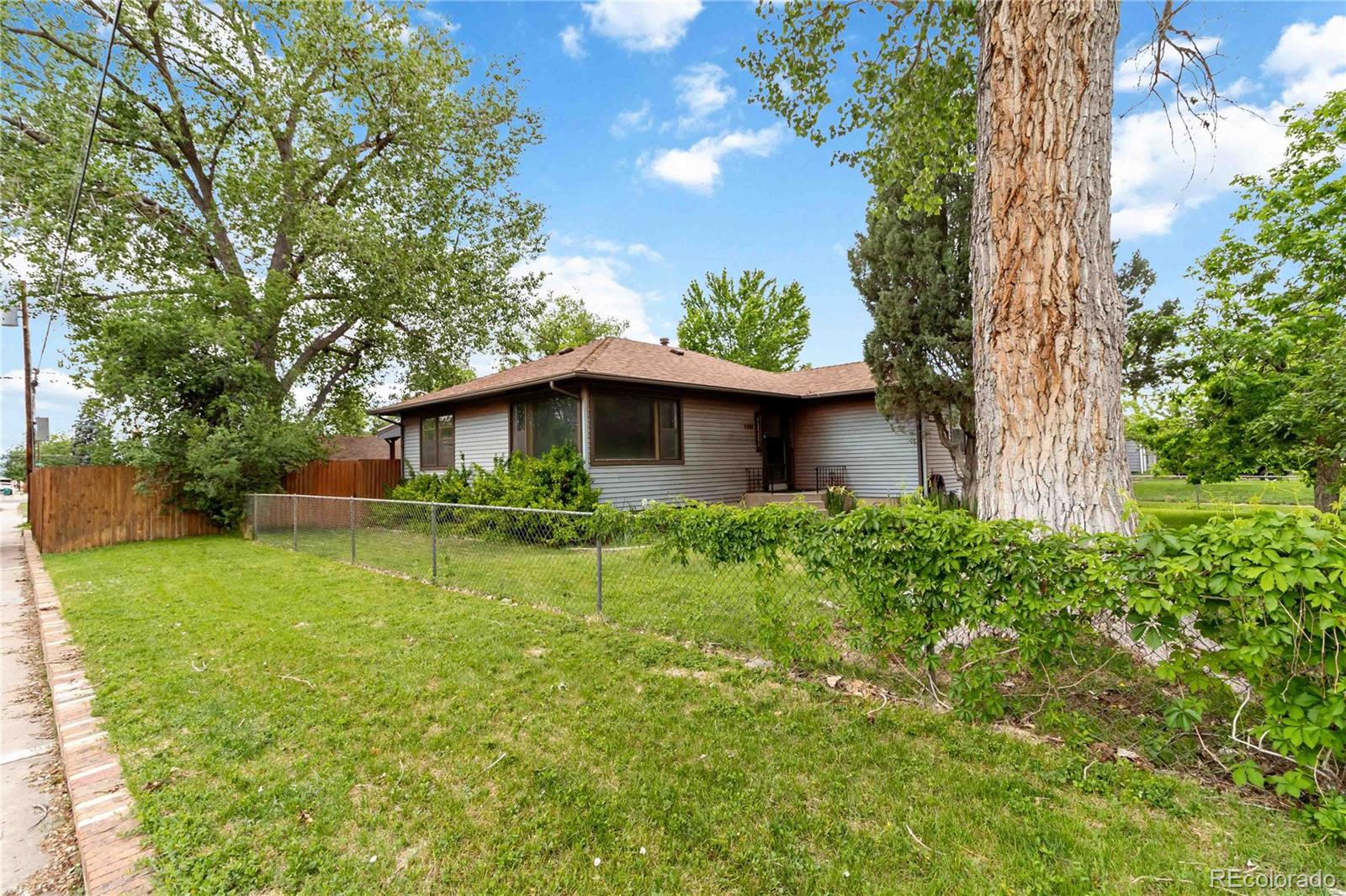 MLS Image #39 for 3995 s pennsylvania street,englewood, Colorado