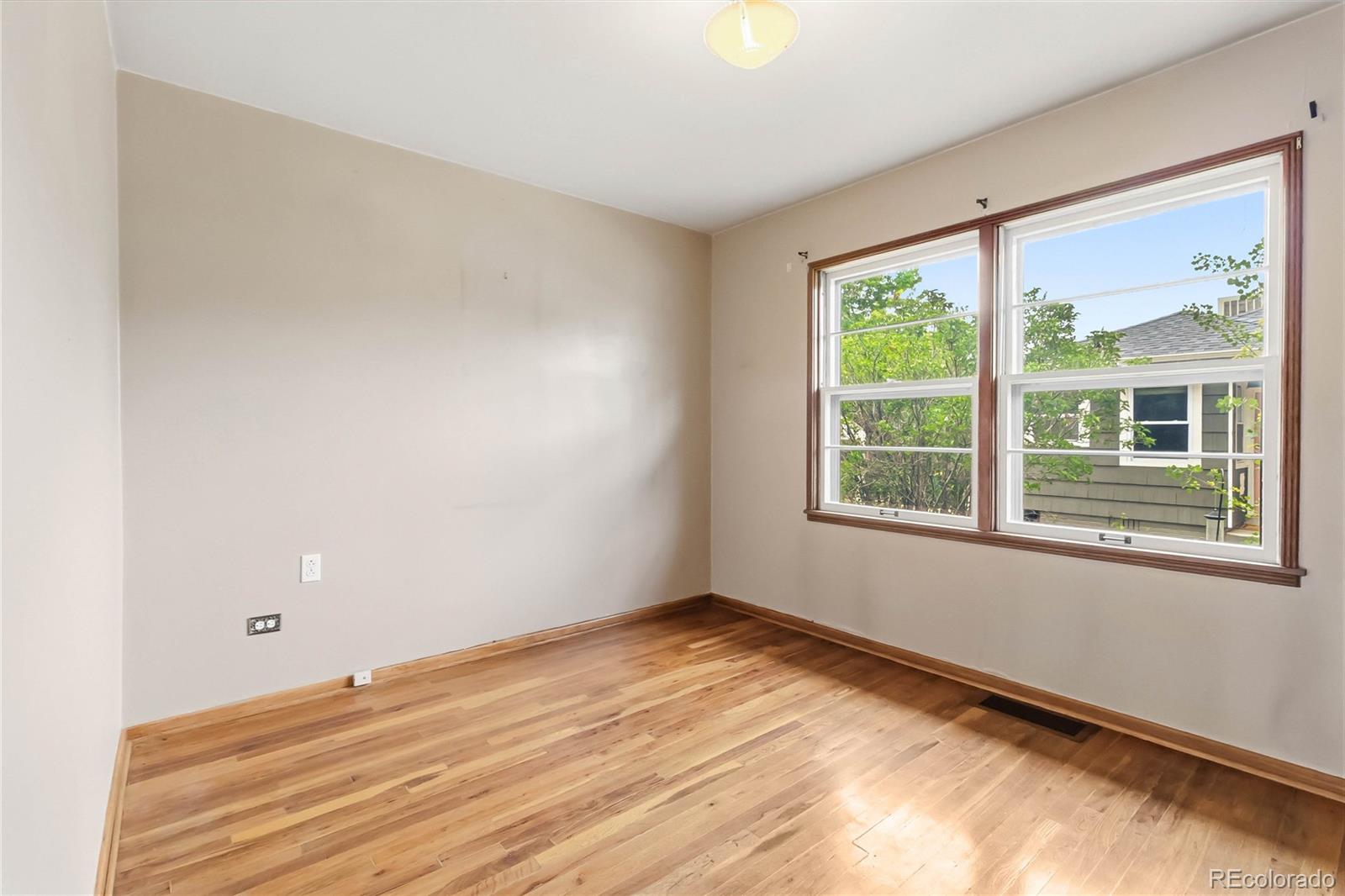 MLS Image #9 for 3995 s pennsylvania street,englewood, Colorado