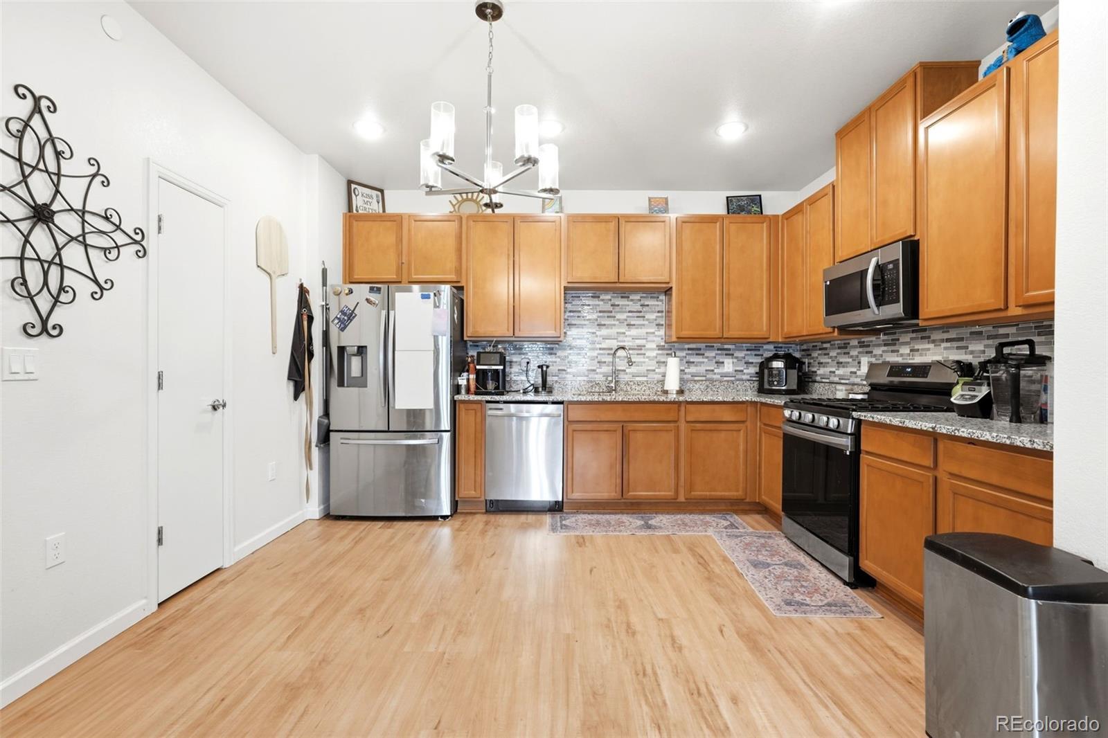 MLS Image #6 for 1861 s dunkirk street,aurora, Colorado