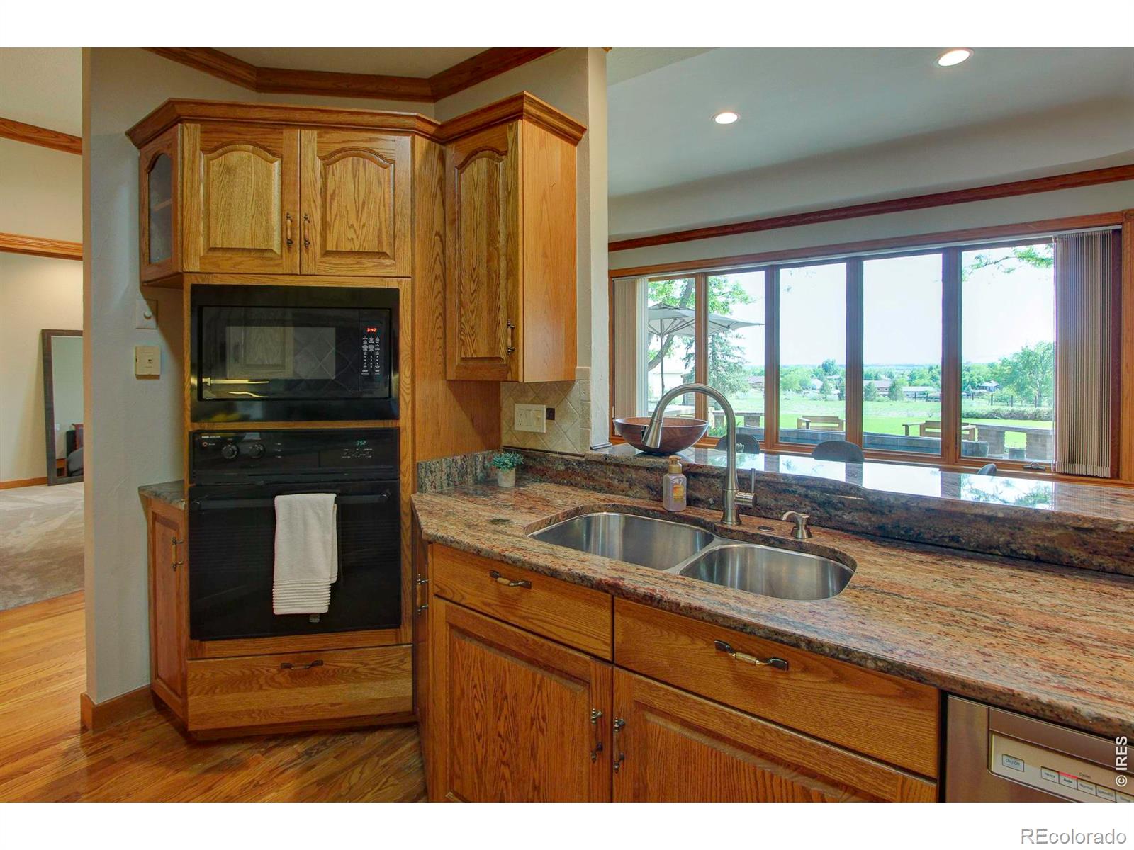 MLS Image #10 for 969  country club road,fort collins, Colorado