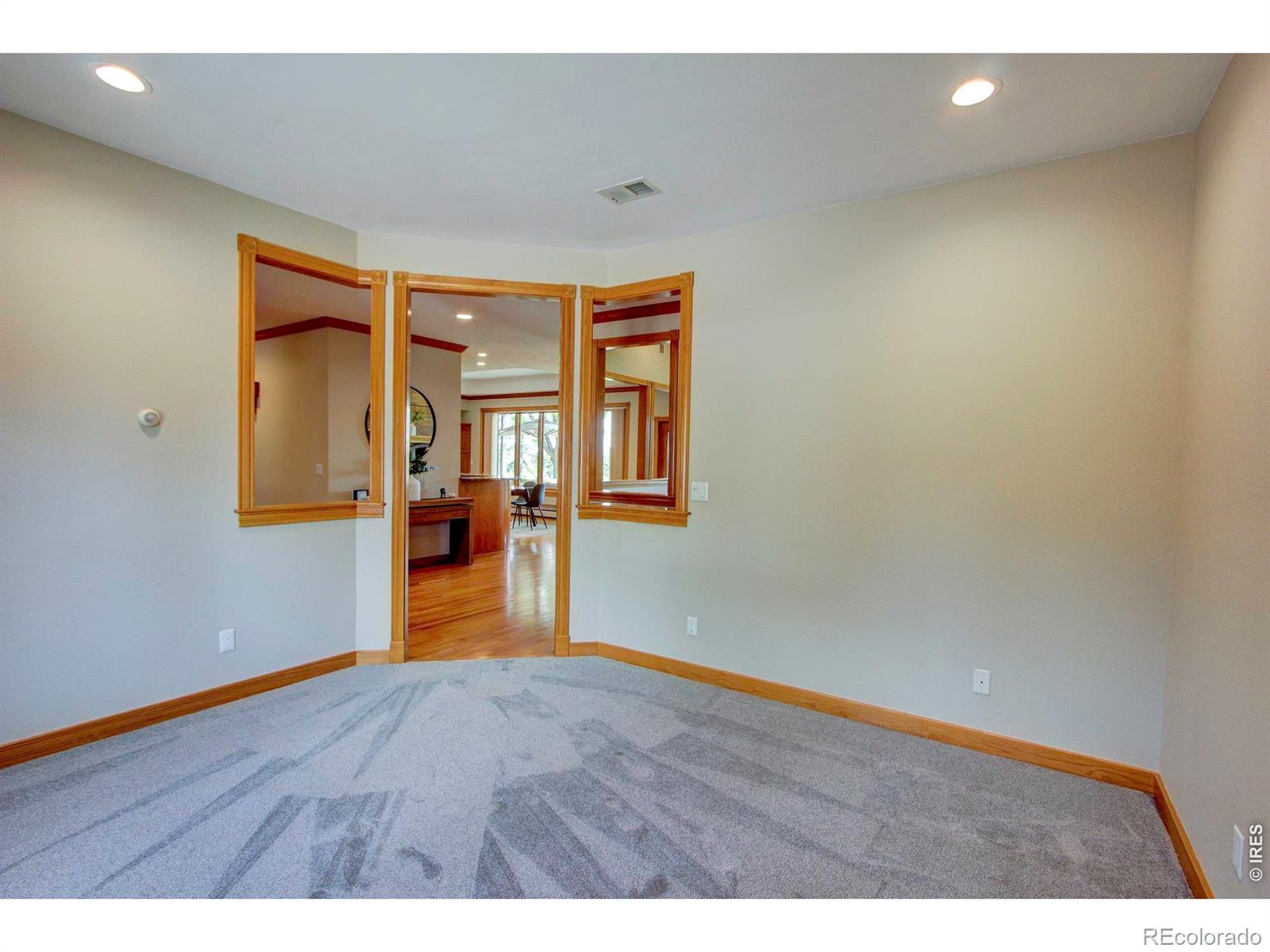 MLS Image #12 for 969  country club road,fort collins, Colorado