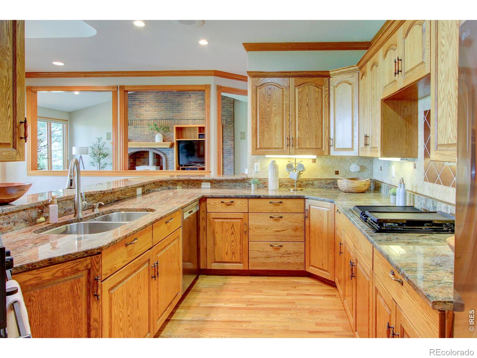 MLS Image #9 for 969  country club road,fort collins, Colorado
