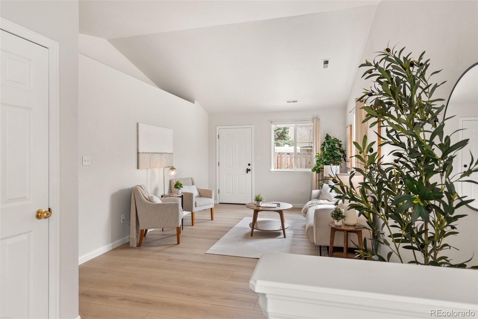 MLS Image #7 for 879 s newton street,denver, Colorado