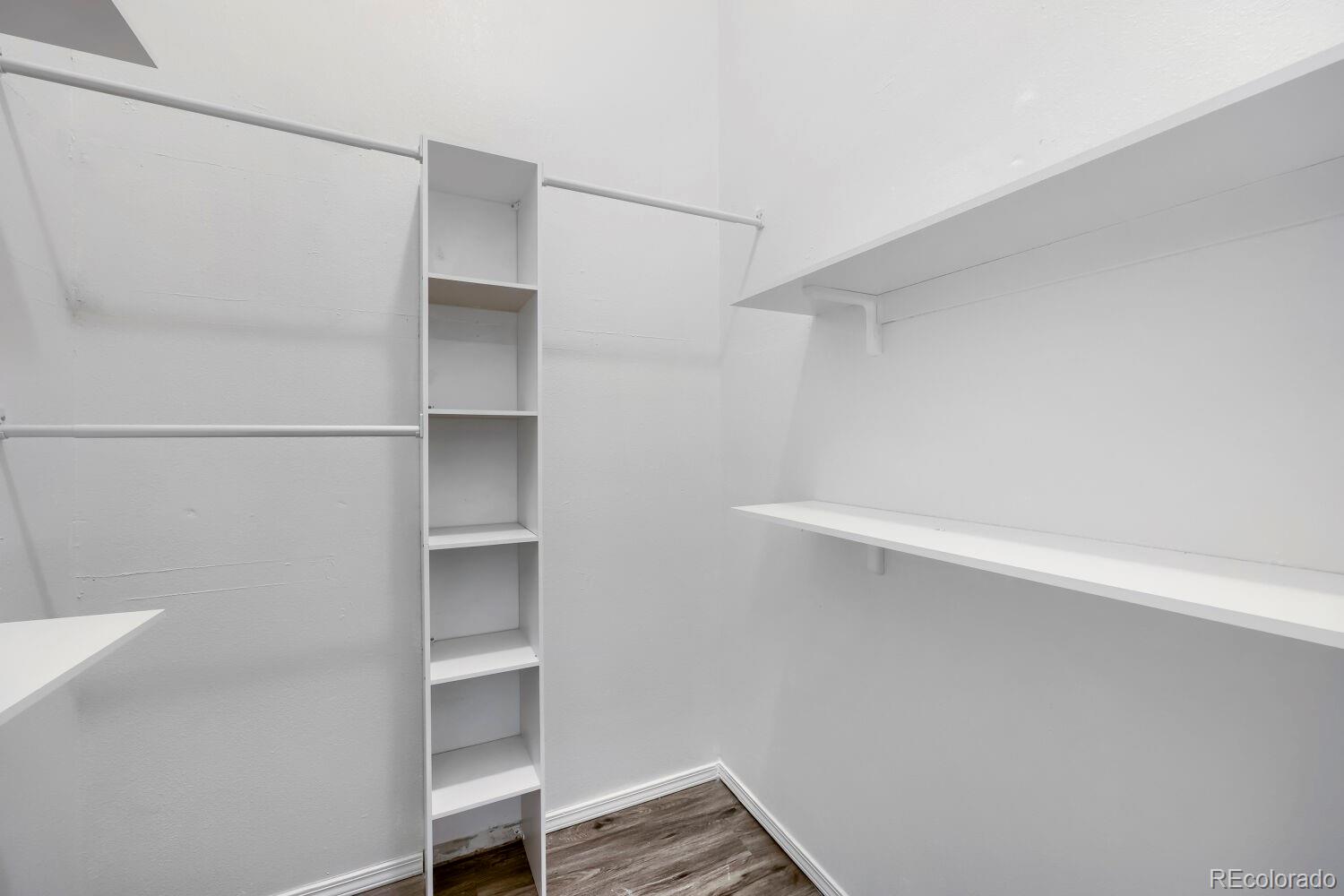 MLS Image #16 for 1470 s quebec way,denver, Colorado