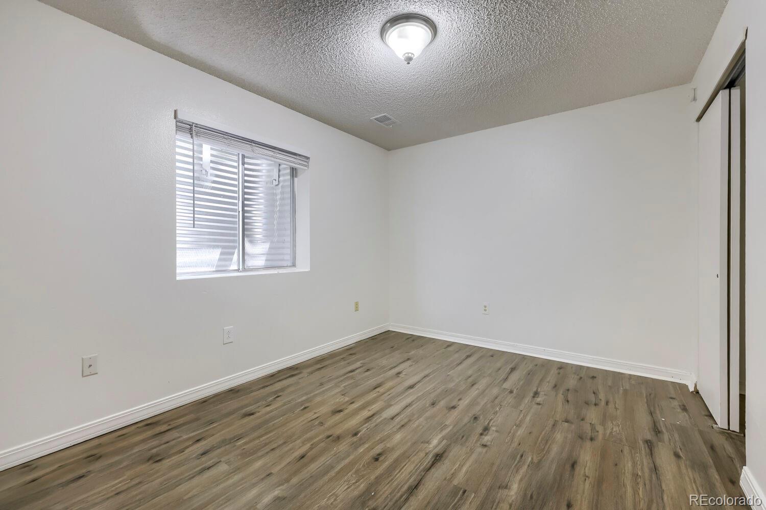 MLS Image #19 for 1470 s quebec way,denver, Colorado