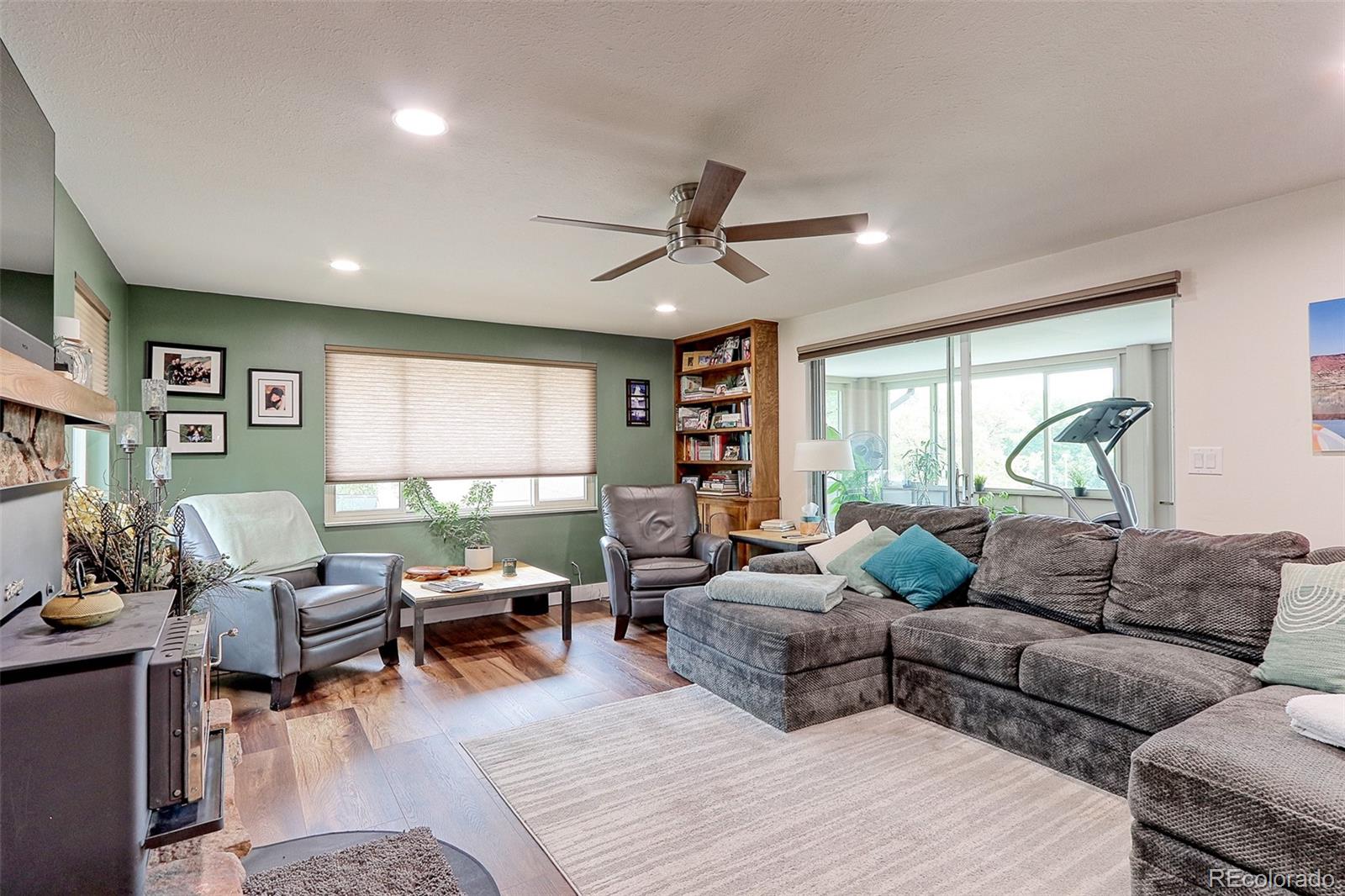 MLS Image #5 for 8118 w 69th way,arvada, Colorado