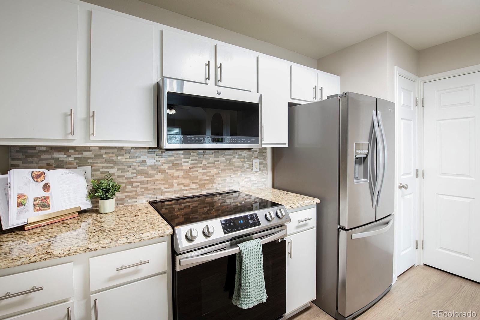 MLS Image #8 for 12886  ironstone way 303,parker, Colorado