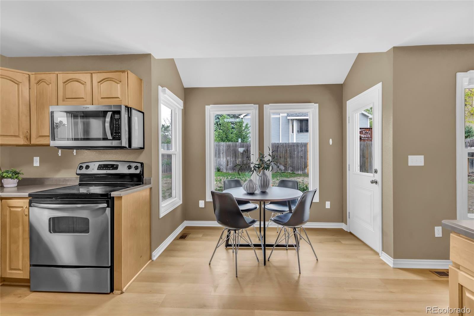 MLS Image #10 for 493 e 16th avenue,longmont, Colorado