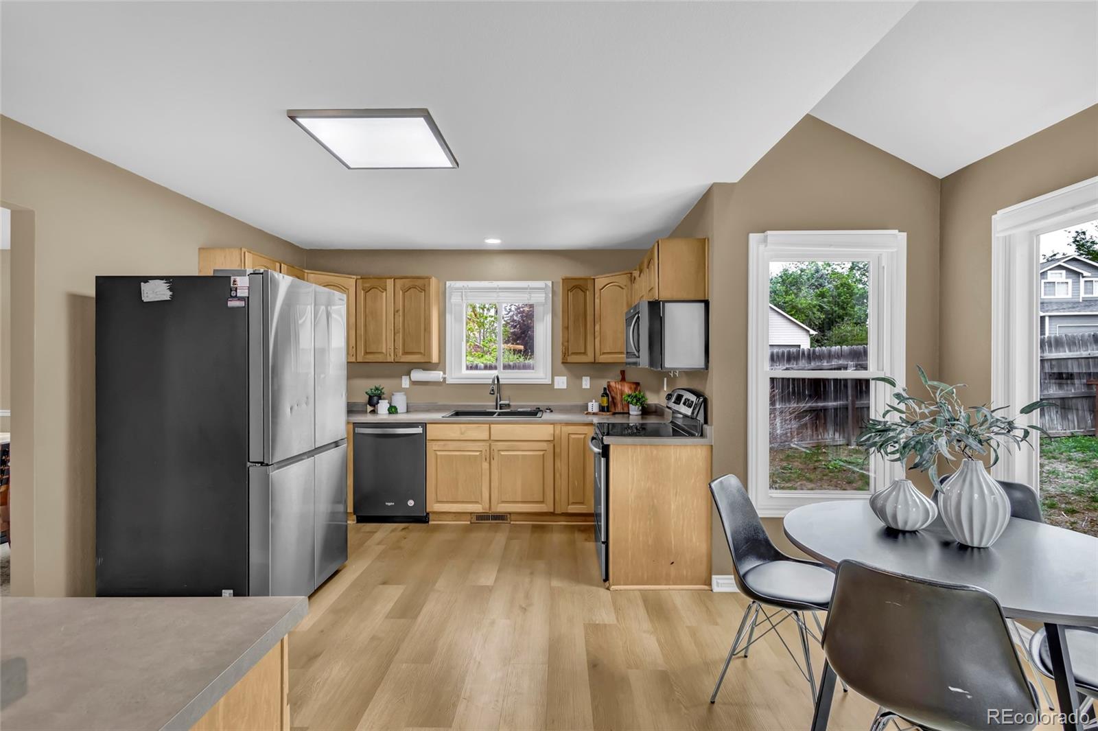 MLS Image #4 for 493 e 16th avenue,longmont, Colorado