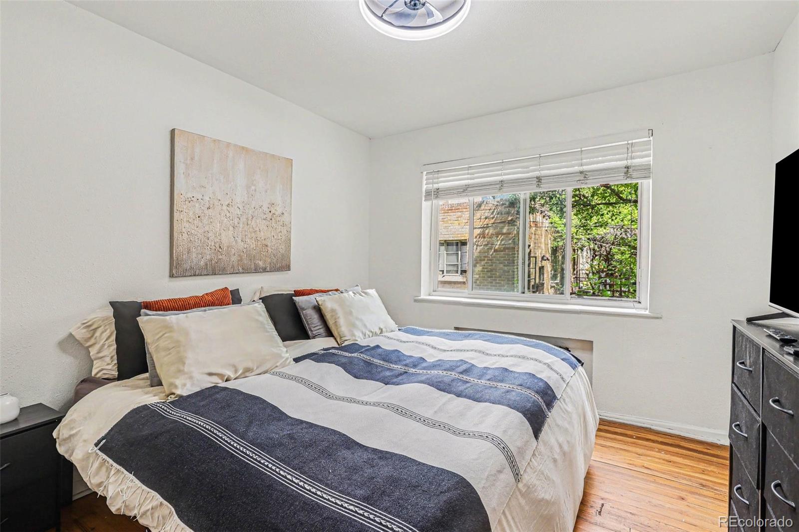 MLS Image #15 for 1520  glencoe street,denver, Colorado